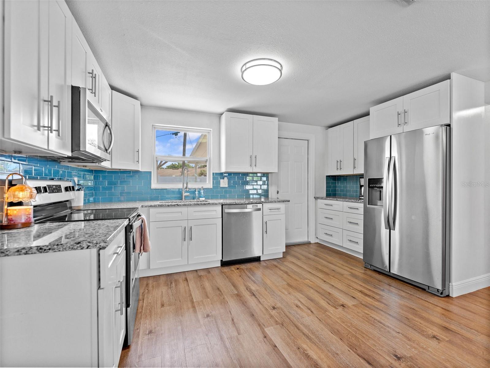 CRESTRIDGE 8TH ADD - Residential