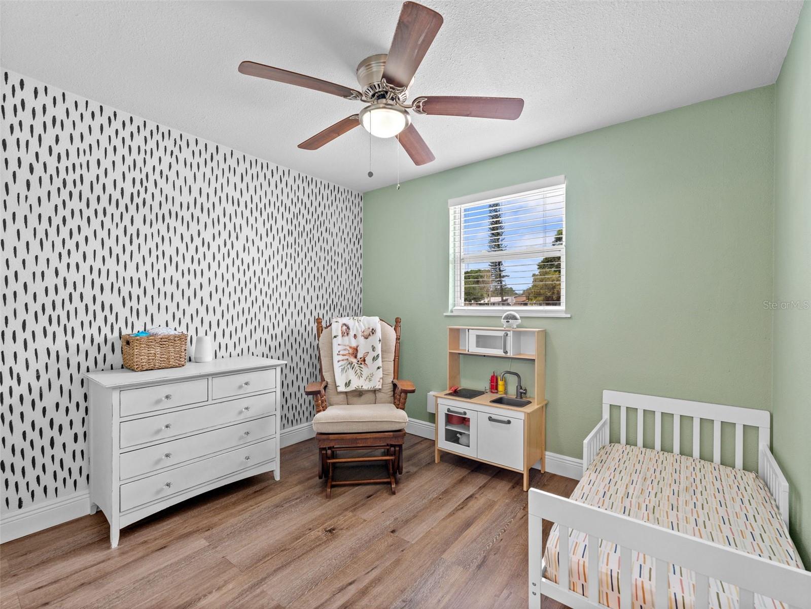 CRESTRIDGE 8TH ADD - Residential