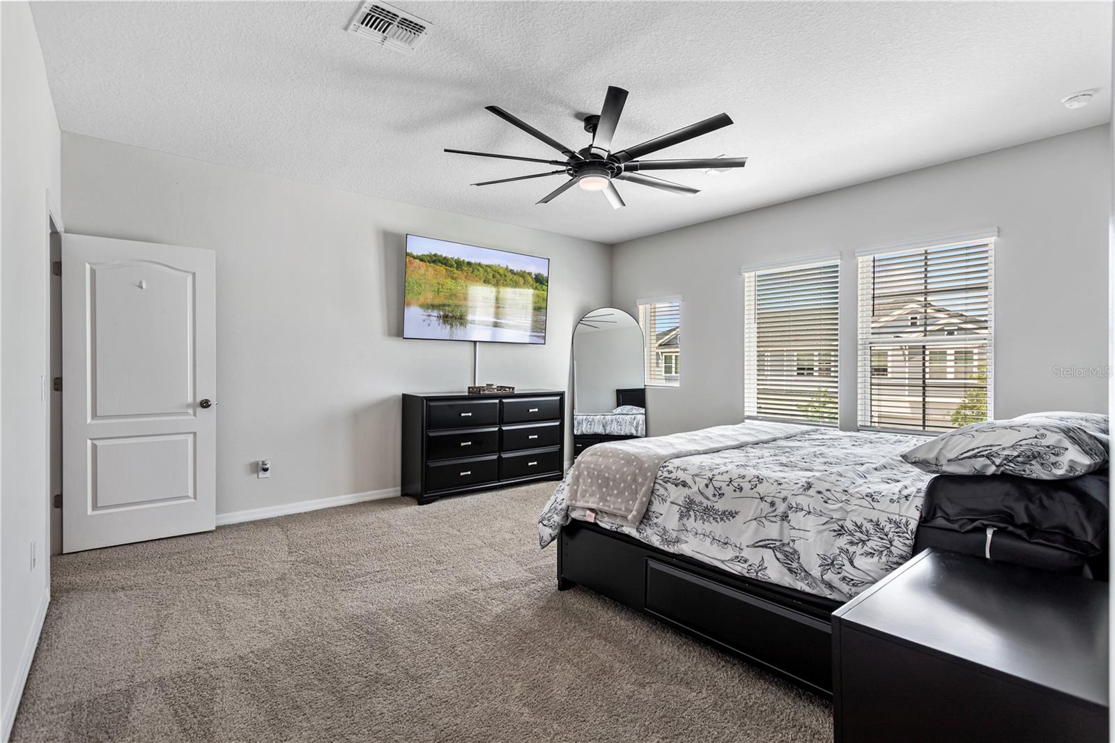 LAKE MEADOW LANDING - Residential