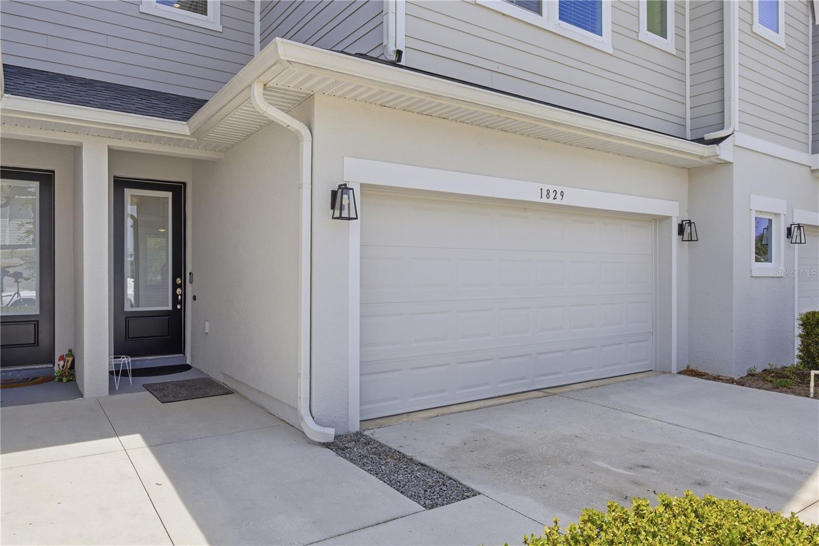 LAKE MEADOW LANDING - Residential
