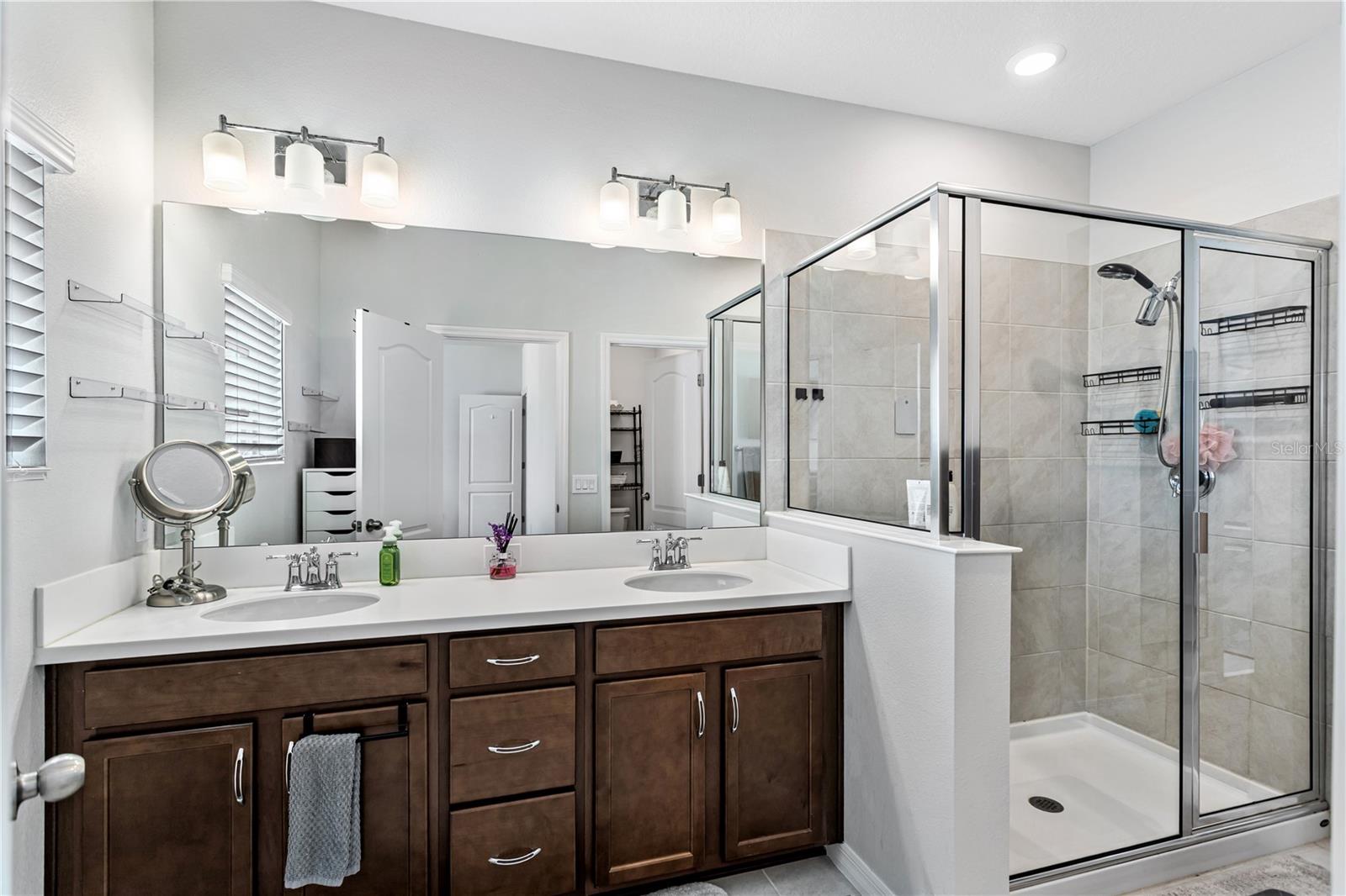 LAKE MEADOW LANDING - Residential