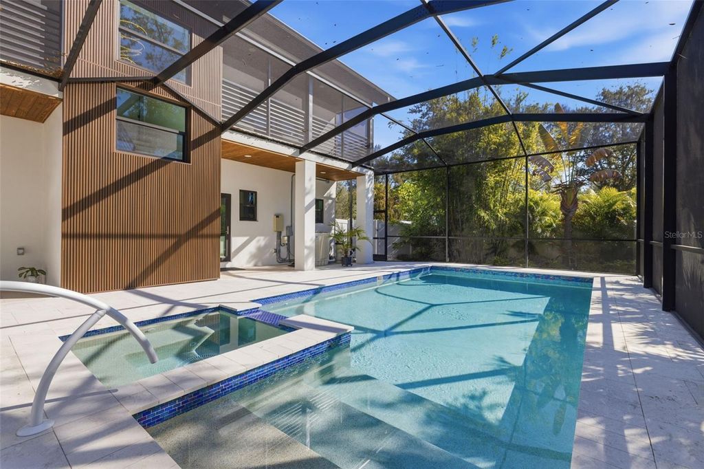 Photo of 639 43rd Avenue N, St Petersburg, FL 33701 (MLS # TB8482387)