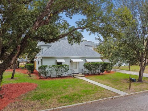 Photo of 38511 7th Avenue, Zephyrhills, FL 33542 (MLS # TB8469920)