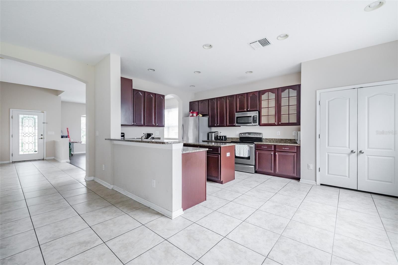 BAHIA LAKES PH 2 - Residential