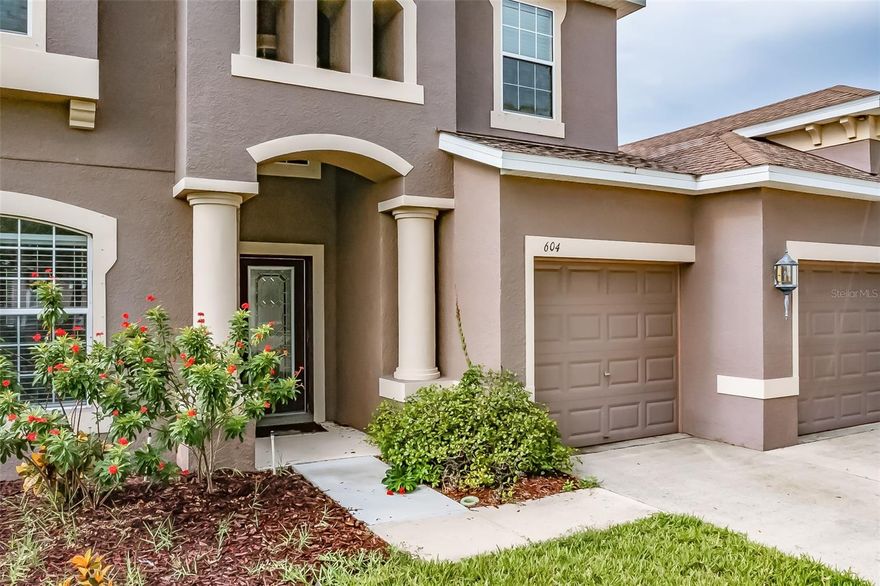 Beautiful 4 bedroom 2.5 bath 3 car garage Brentwood Model w/approx 3,070 sq ft. This home is nestled on almost a quarter acre fenced corner lot. Walk in the front door to be welcomed by an oversized foyer with 2 story ceiling and a spacious formal living/dining room combo. Kitchen is a chef’s delight featuring granite counter tops, solid cabinets with glass front, stainless steel appliances, and closet pantry. Master Suite is conveniently located downstairs and features a tray ceiling, garden tub, dual sinks, his and her closets and a sliding glass door that leads to the screened porch. Upstairs has an oversized bonus area that will make a great gameroom/play area for the kids. Enjoy a nice evening on the privacy of your screened back patio.