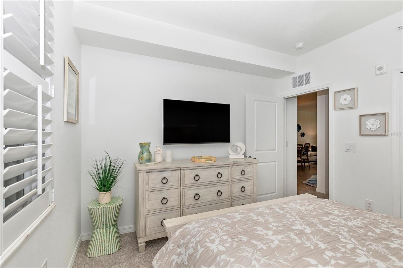 WELLEN PARK GOLF & COUNTRY CLUB - Residential Lease