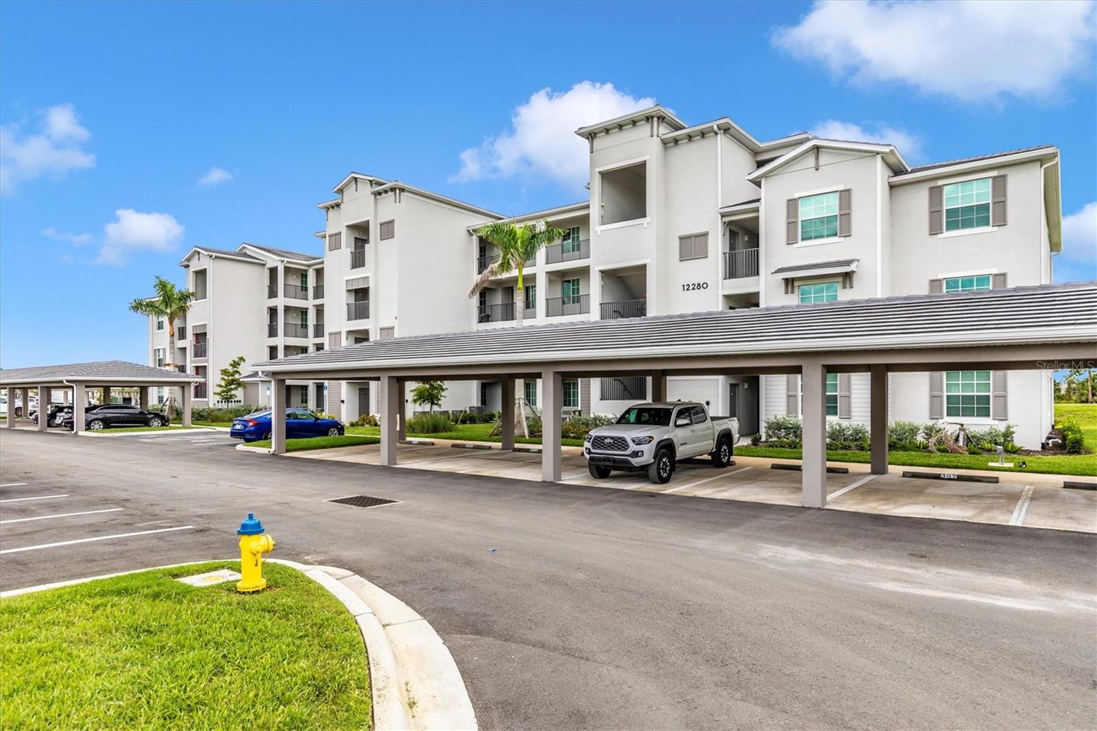 AVAILABLE NOW – MONTHLY RENTAL
Fully Furnished 2BR/2BA Condo with Golf Membership located in Wellen Park Golf & Country Club
Welcome to your turnkey retreat in the heart of Wellen Park! This beautifully decorated and fully furnished 2-bedroom, 2-bath condo is ready for immediate move-in. Enjoy golf course living with a membership included, offering everything you need for a relaxing stay.
Features Include:
Modern kitchen with large island, quartz countertops, stainless steel appliances, and barstool seating
Open-concept living and dining areas with abundant natural light
Screened-in balcony with views of the 10th fairway and stunning sunsets
Primary suite with king bed, walk-in closet, and en suite bath
Second bedroom with queen bed, spacious closet, and private bathroom
In-unit laundry with full-size washer/dryer
Extra storage closet stocked with pool and beach gear
One assigned carport parking space plus ample guest parking
Resort-Style Amenities:
Championship 18-hole golf course
Resort-style pool with tiki bar, plus quieter satellite pools
Fitness center with group classes and on-site spa
Pickleball, tennis, and bocce ball courts
Gated community with walking paths and beautifully maintained grounds
Prime Location:
Close to Southwest Florida’s top beaches, shopping, dining, and nightly entertainment venues. Live the vacation lifestyle every day in this desirable Wellen Park community.