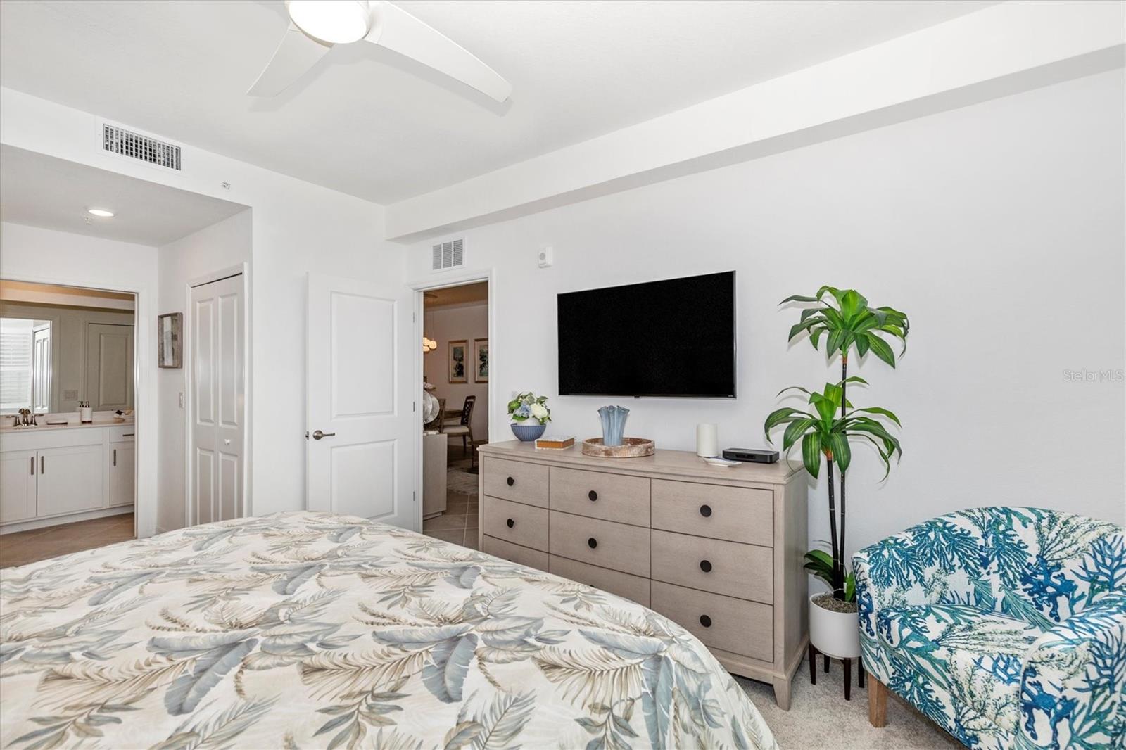 WELLEN PARK GOLF & COUNTRY CLUB - Residential Lease