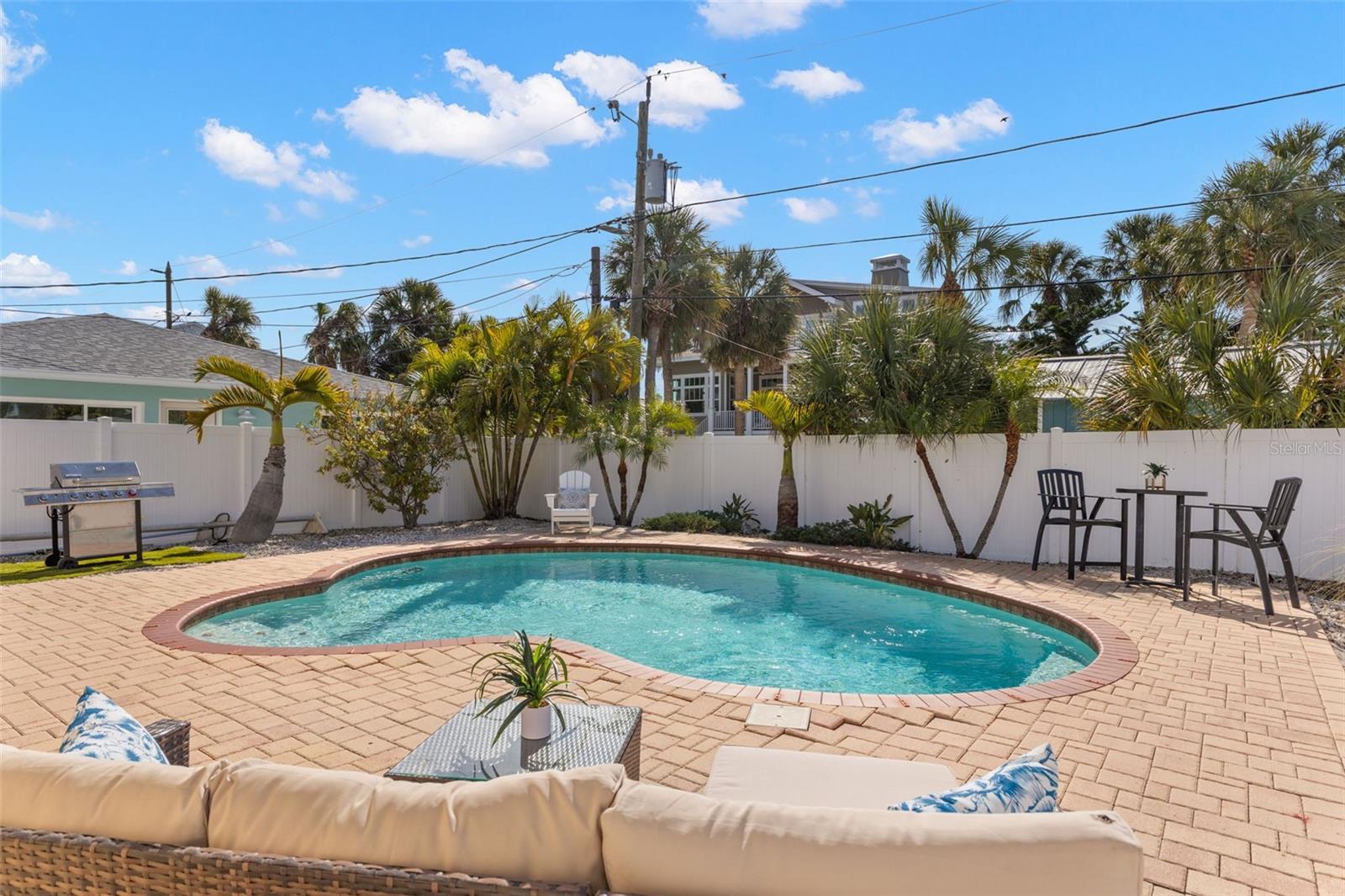 MOREY BEACH - Residential Lease