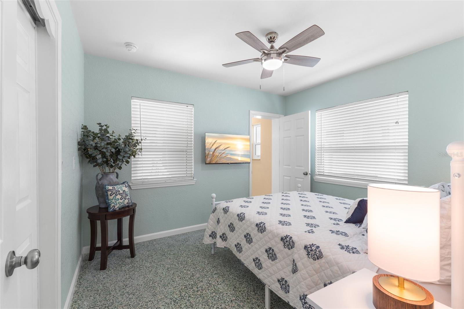 MOREY BEACH - Residential Lease