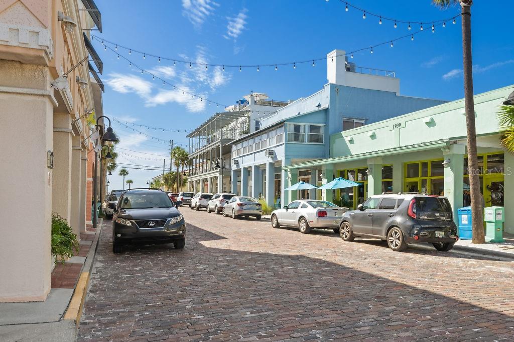 MOREY BEACH - Residential Lease