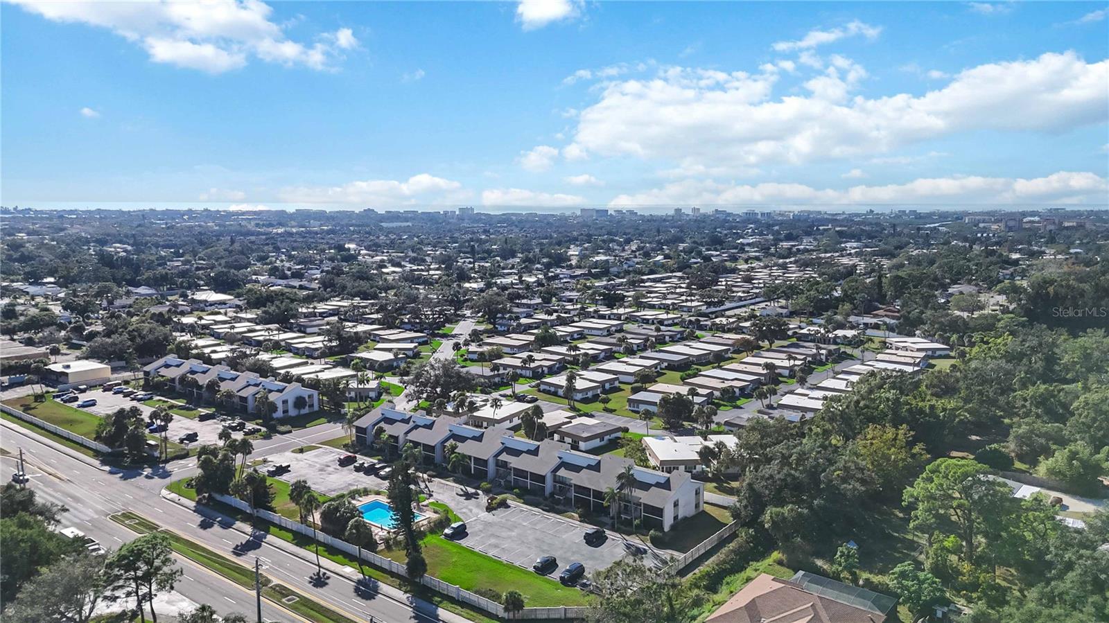 IMPERIAL PLACE - Residential