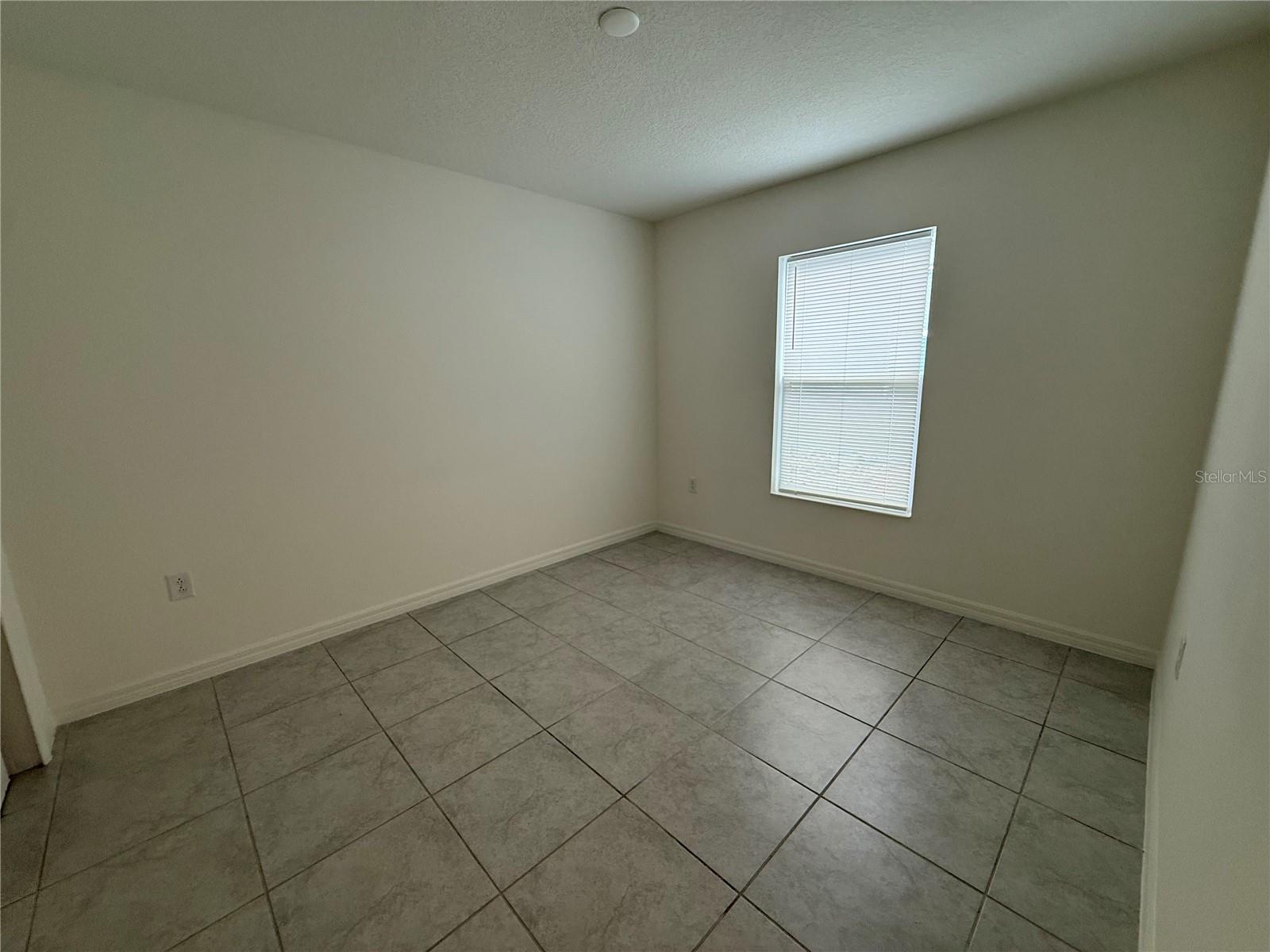 432 SUMMER GROVE LANE