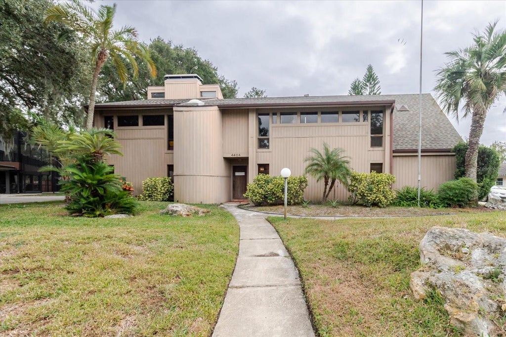 Photo of 4404 Old Orchard Drive, Tampa, FL 33618 (MLS # TB8524463)