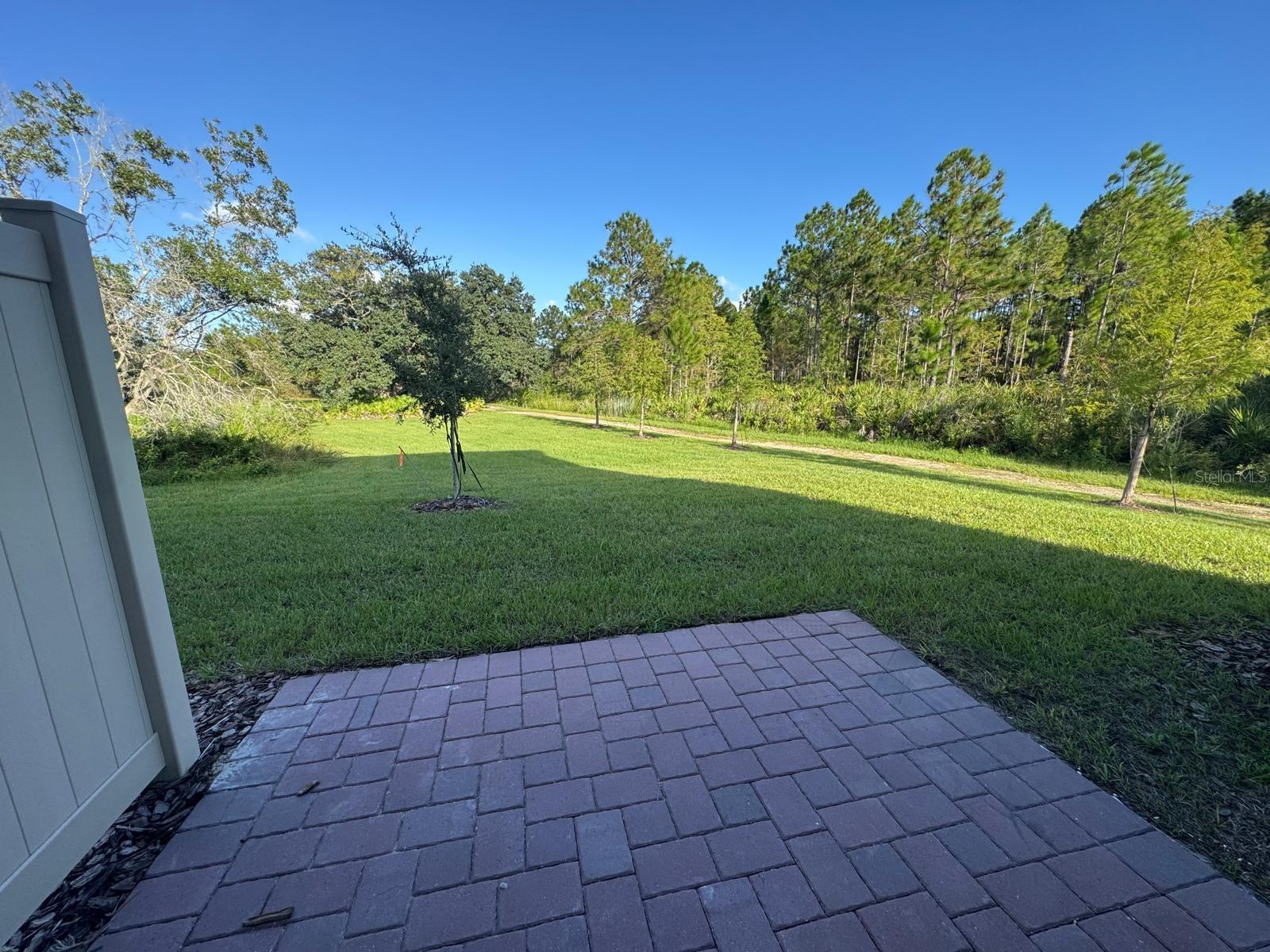 THE MEADOW AT CROSSPRAIRIE TOWNES - Residential Lease