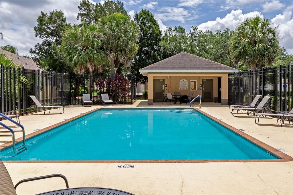 Photo of 1494 Millbrook Circle, Bradenton, FL 34212 (MLS # A4673598)