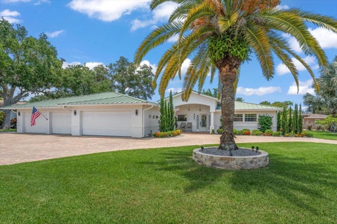 Photo of 407 Harbor View Lane, Largo, FL 33770 (MLS # TB8529216)