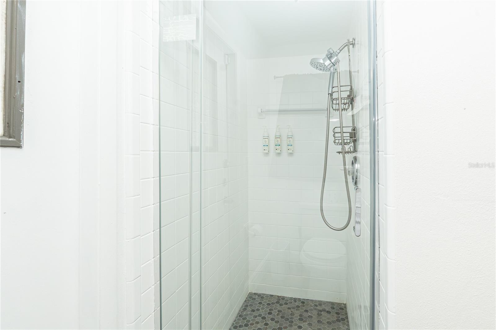 INDIAN RIDGE UNIT 2 - Residential Lease