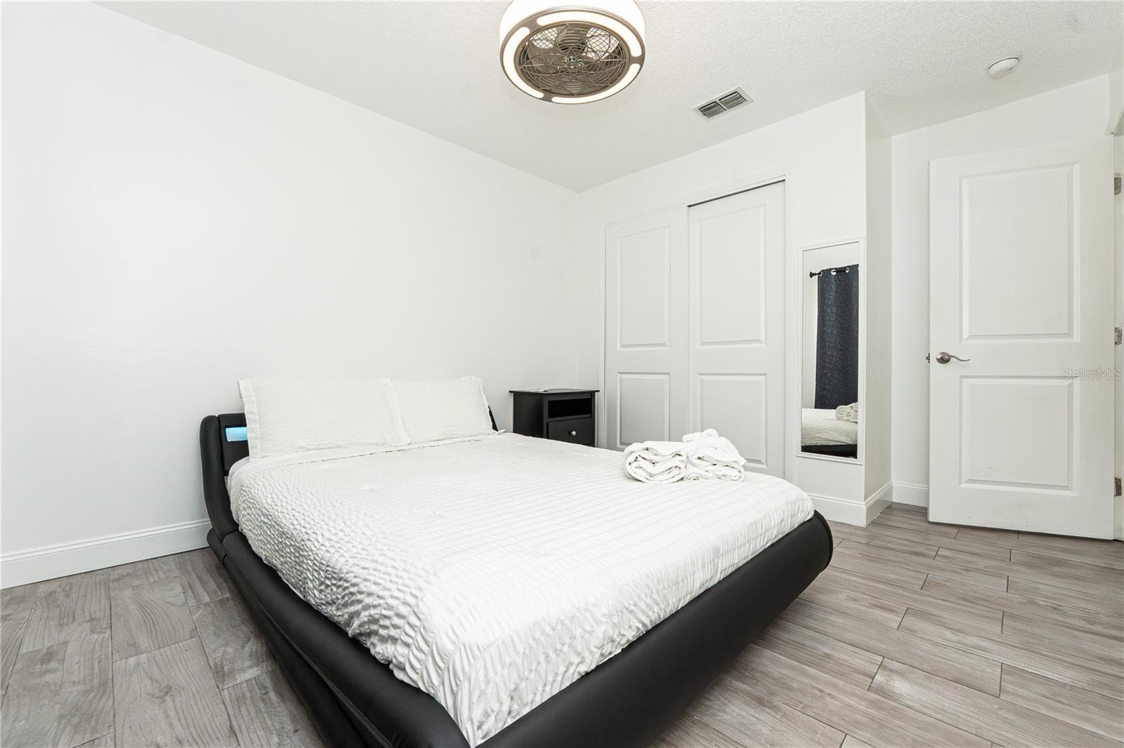 INDIAN RIDGE UNIT 2 - Residential Lease