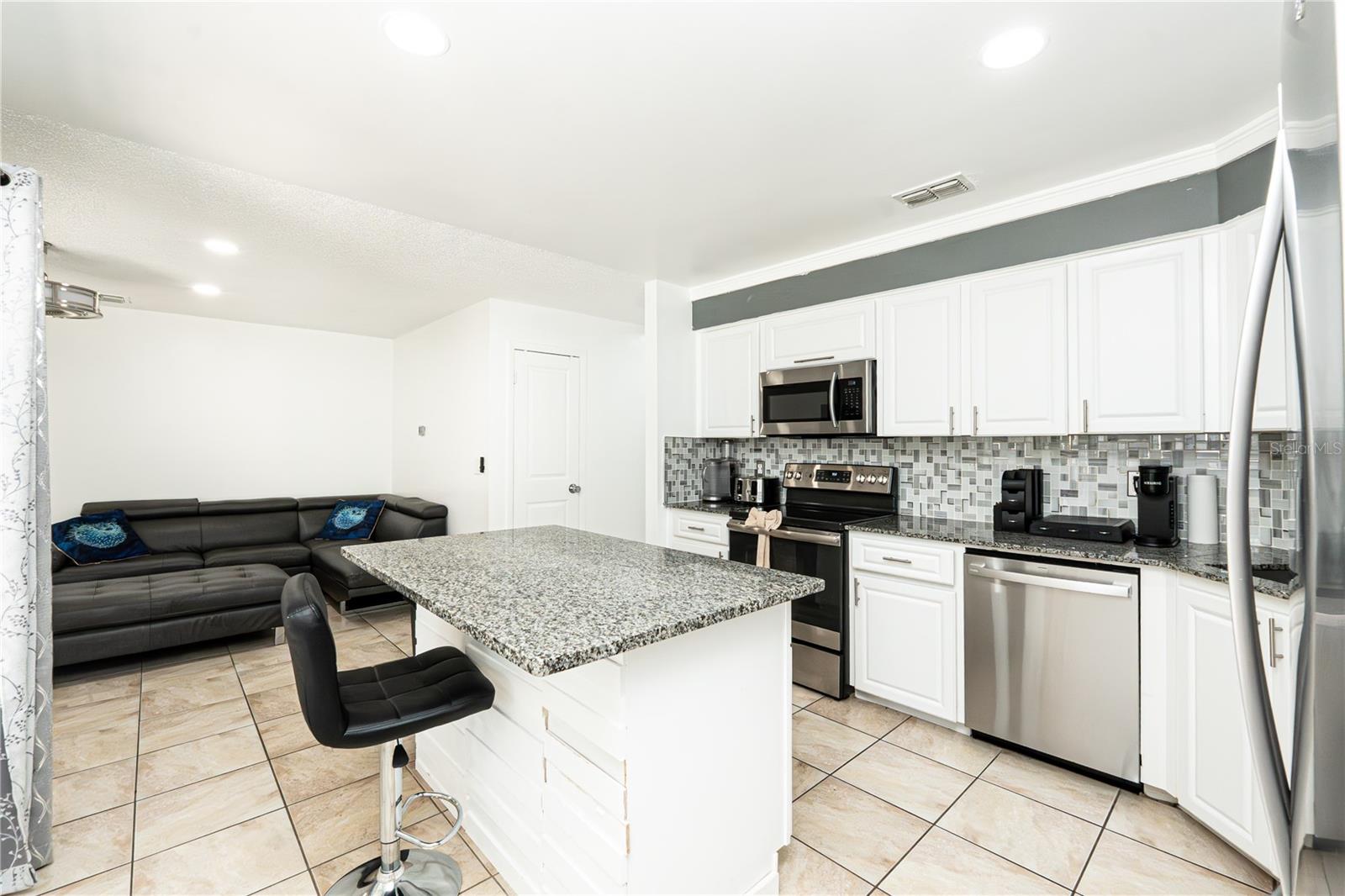 INDIAN RIDGE UNIT 2 - Residential Lease