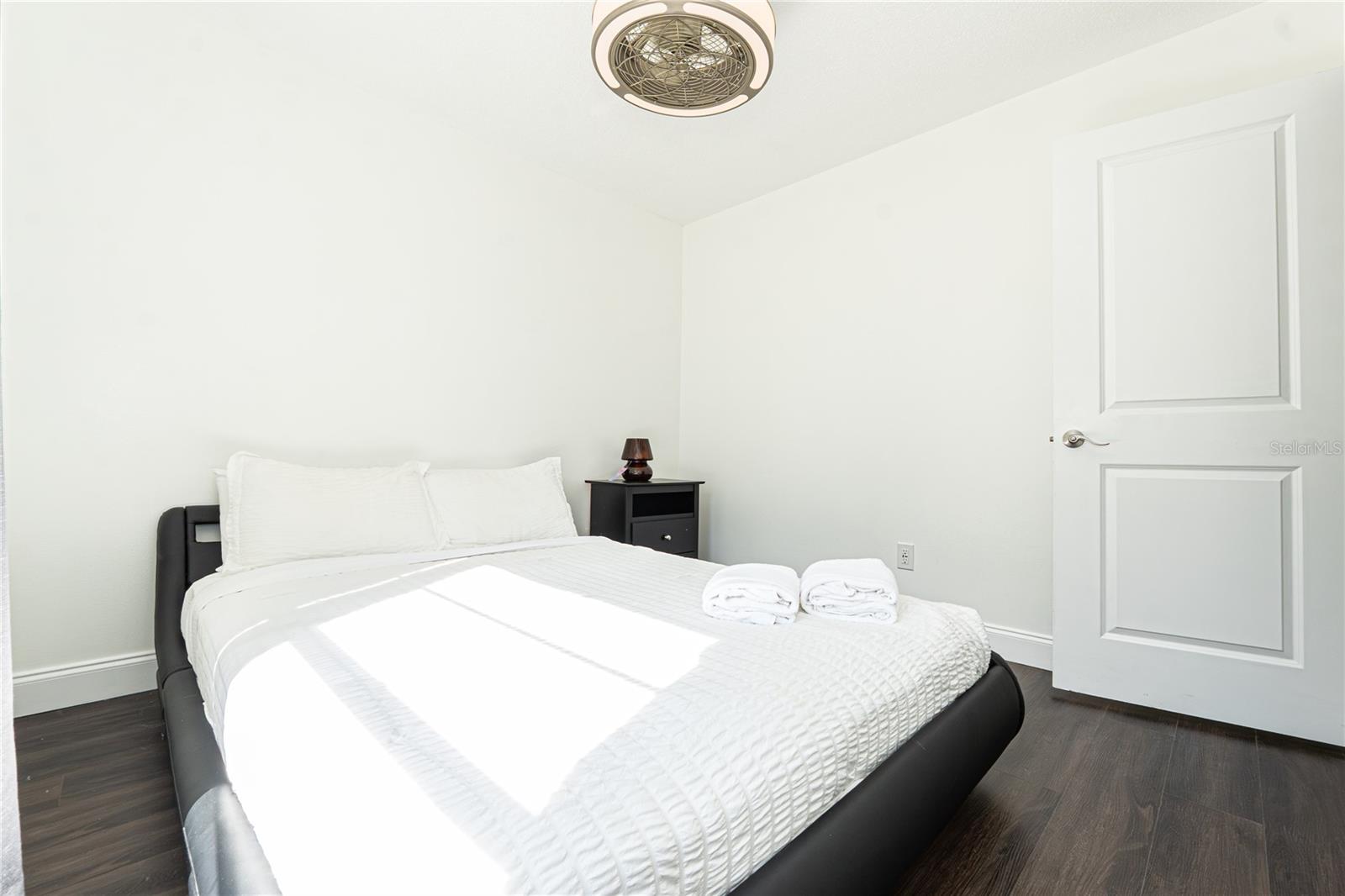 INDIAN RIDGE UNIT 2 - Residential Lease