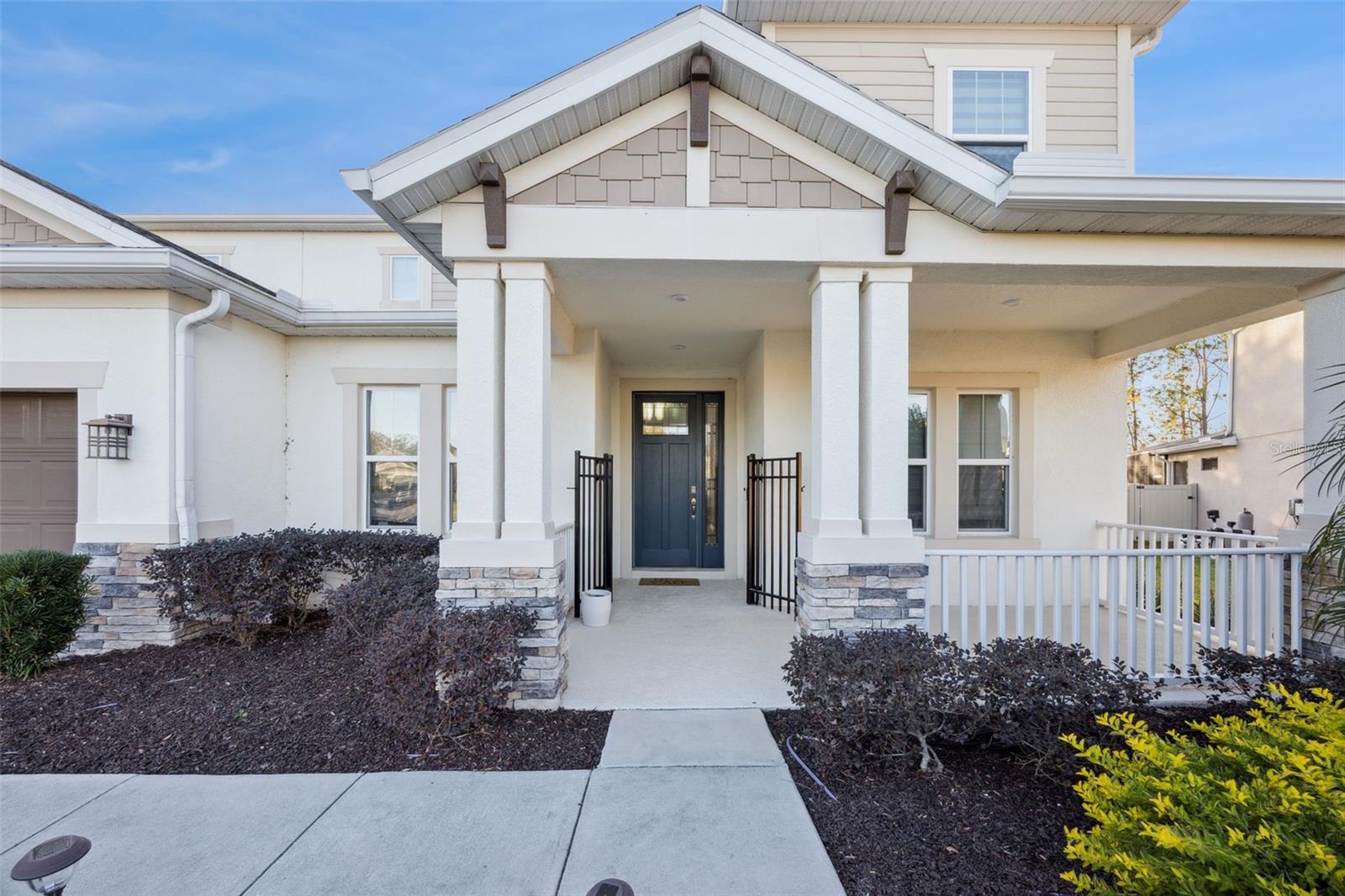 1218 HILLCREST VIEW LOOP