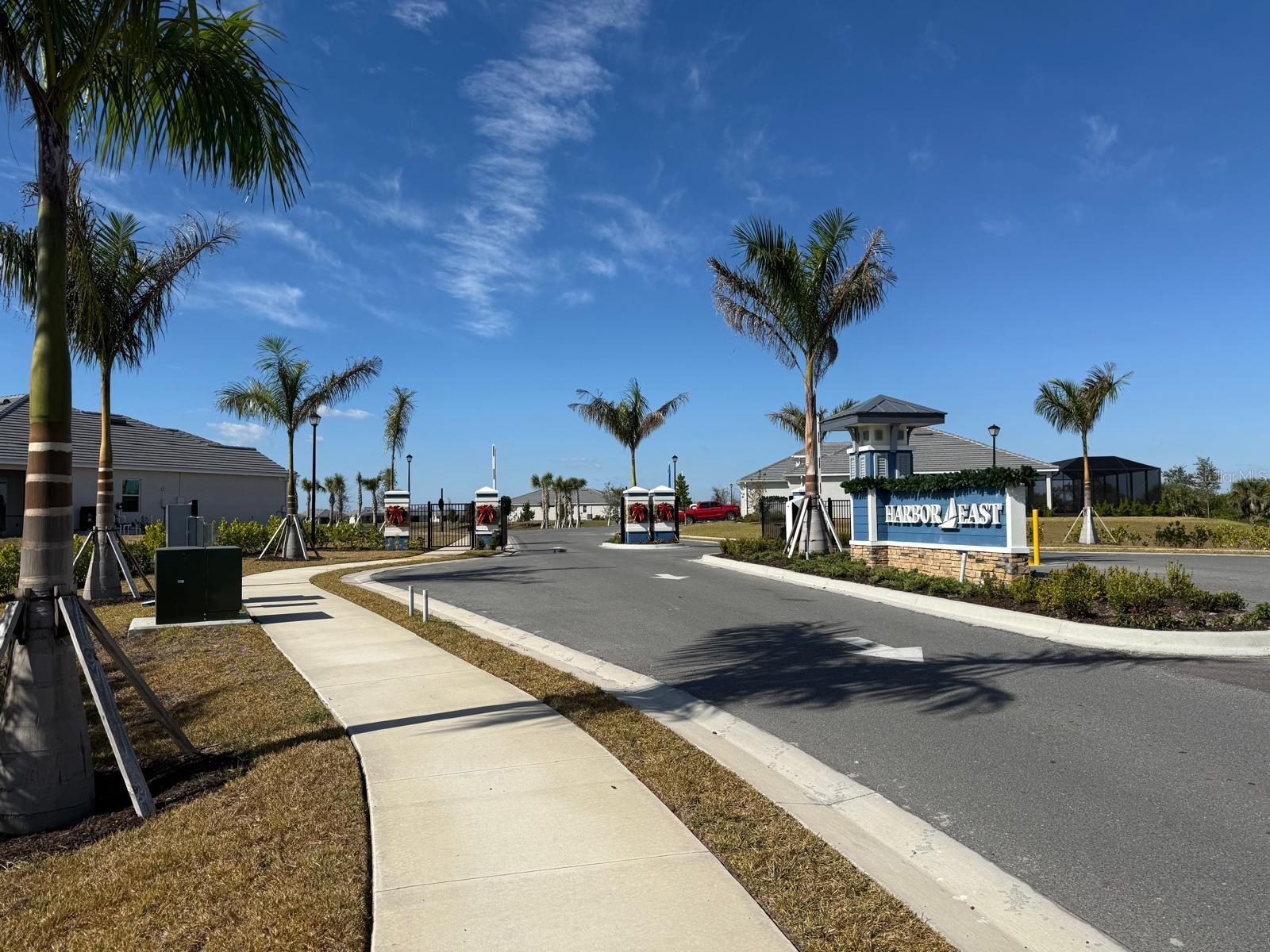 HARBOR ESTATE - Residential Lease