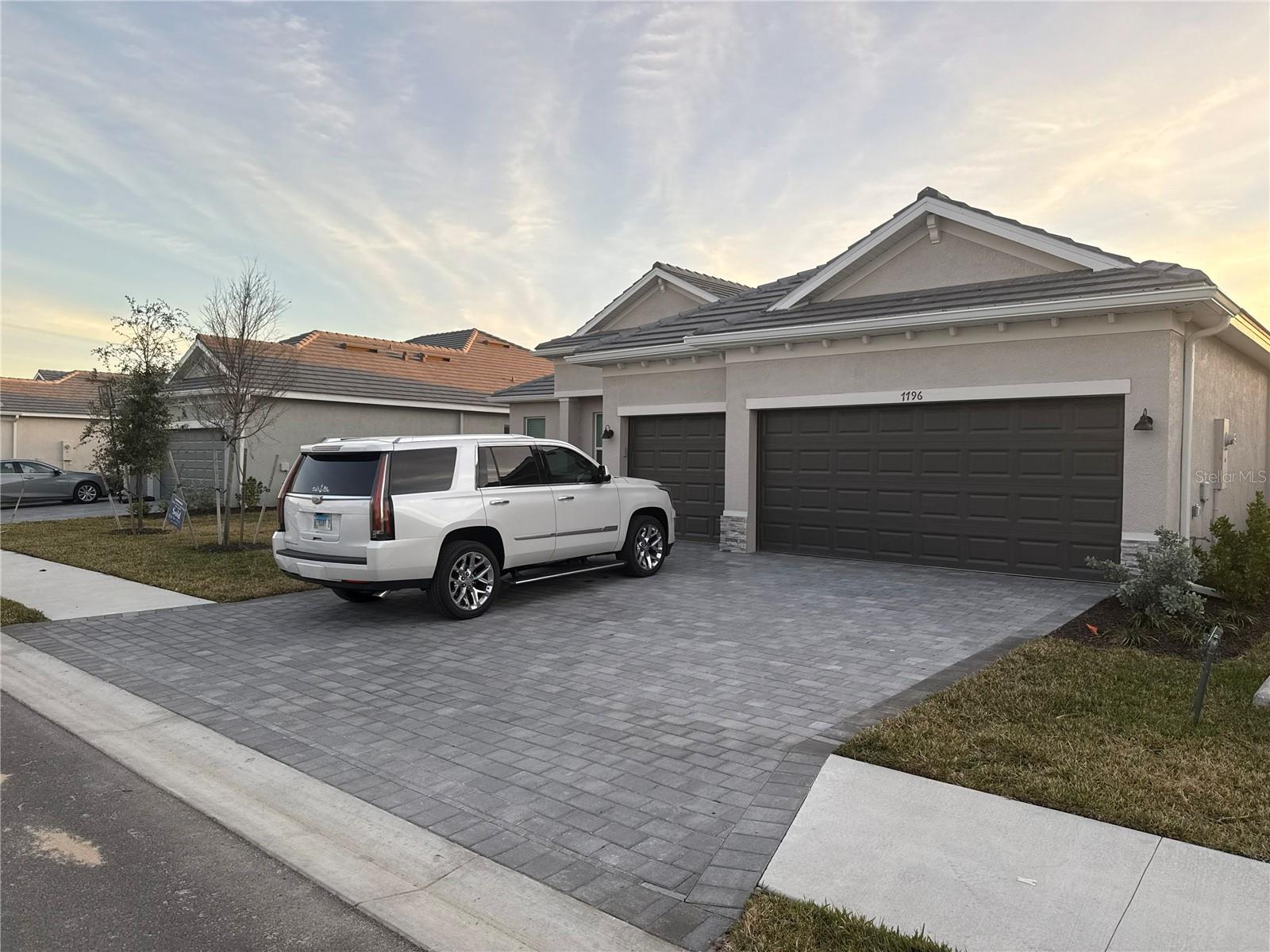 HARBOR ESTATE - Residential Lease