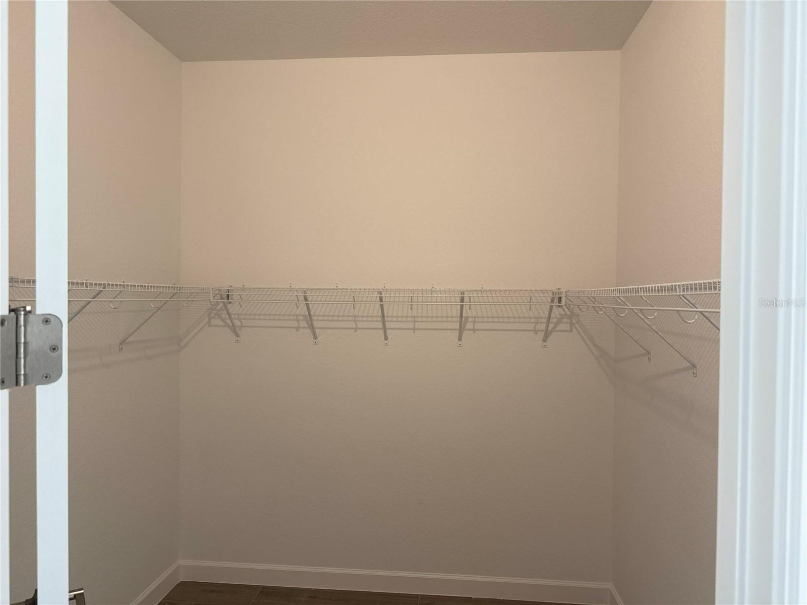 HARBOR ESTATE - Residential Lease