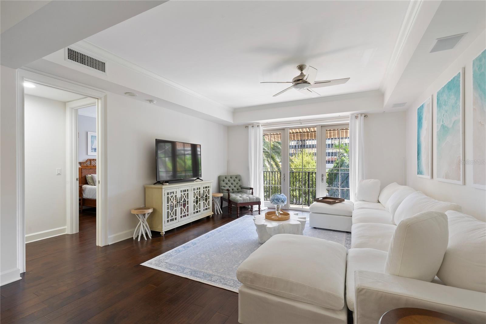 PARKSHORE PLAZA CONDO - Residential Lease