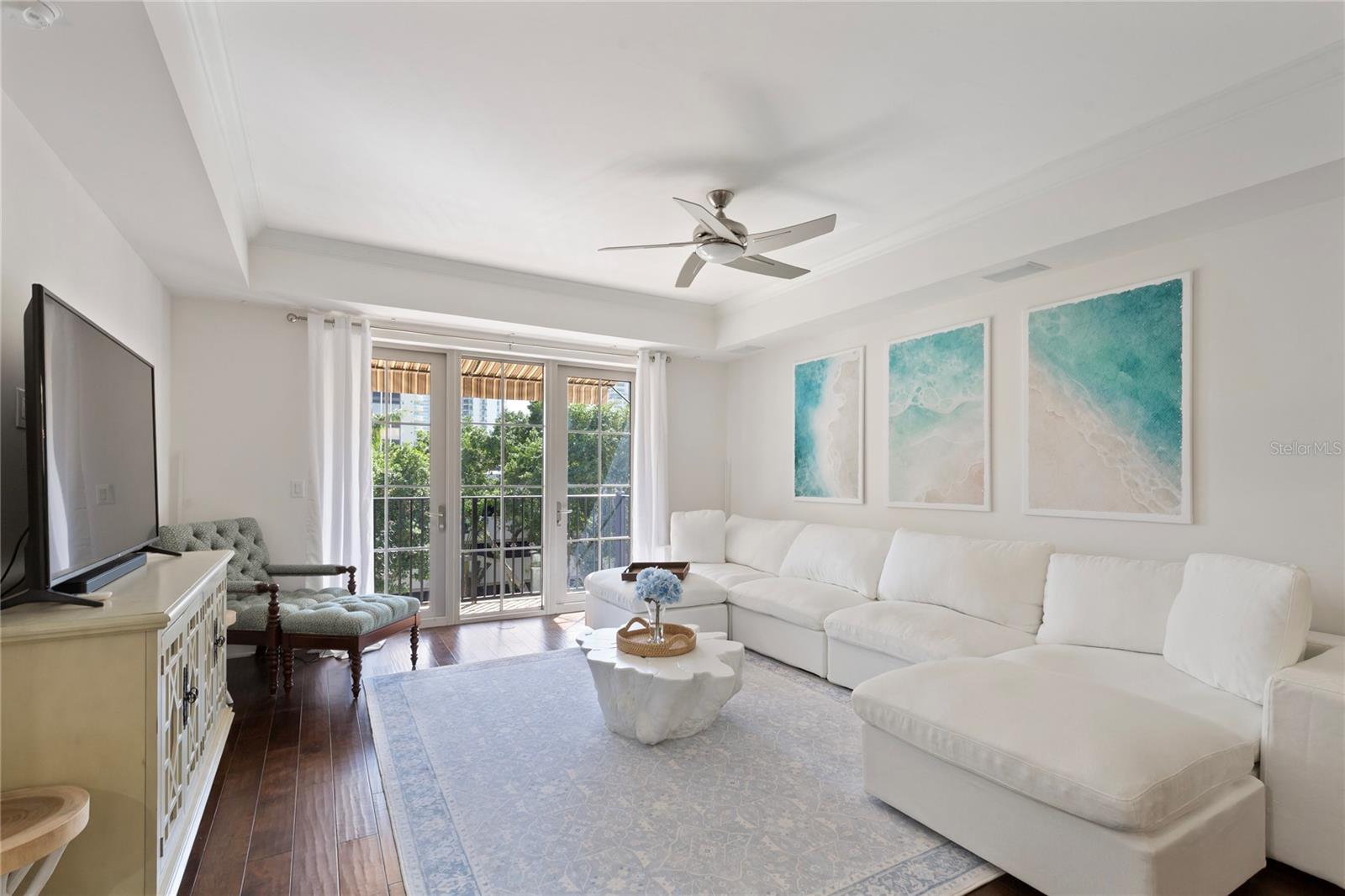 PARKSHORE PLAZA CONDO - Residential Lease