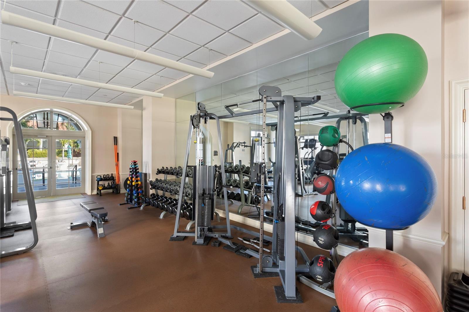 PARKSHORE PLAZA CONDO - Residential Lease