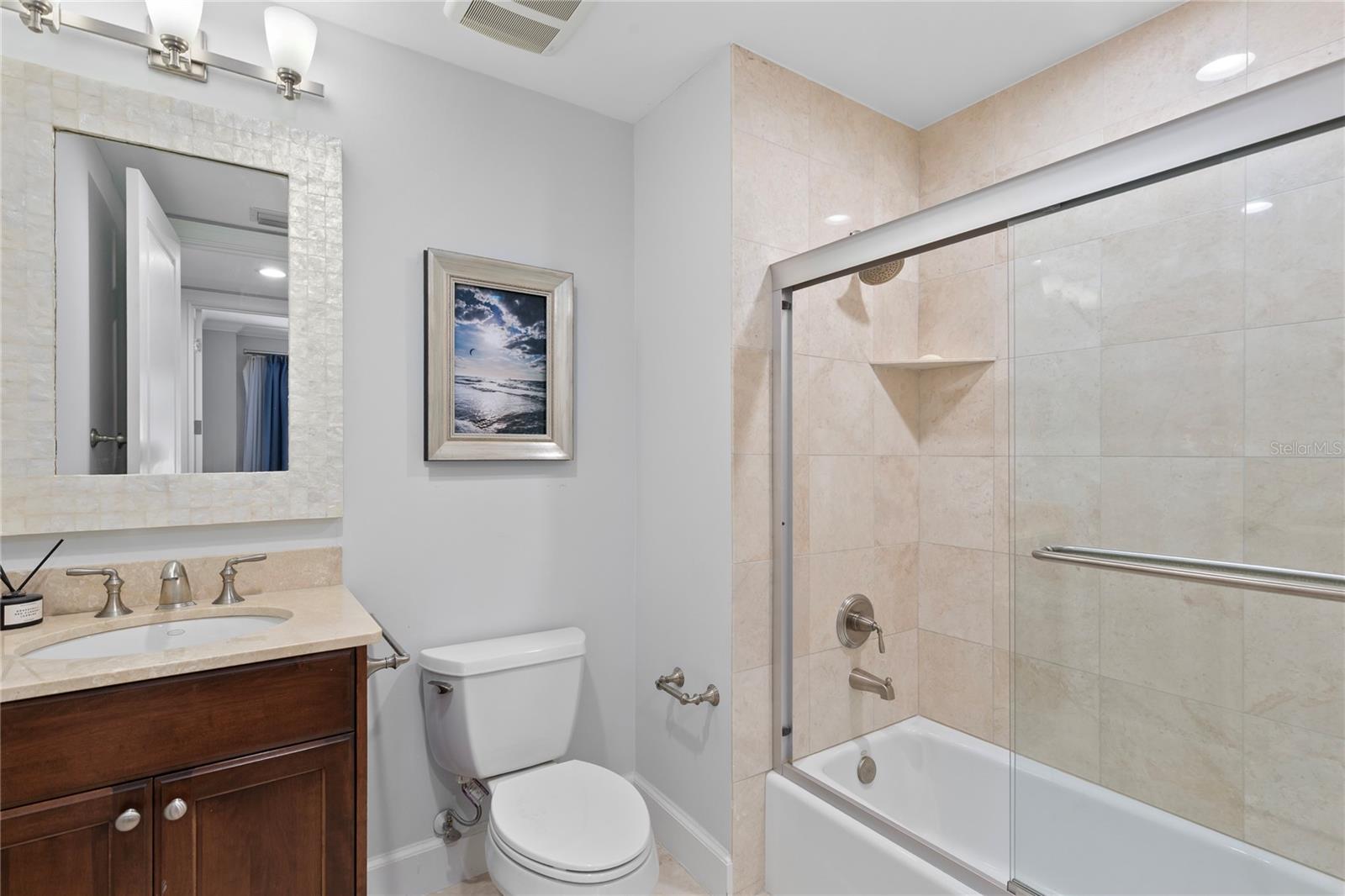 PARKSHORE PLAZA CONDO - Residential Lease