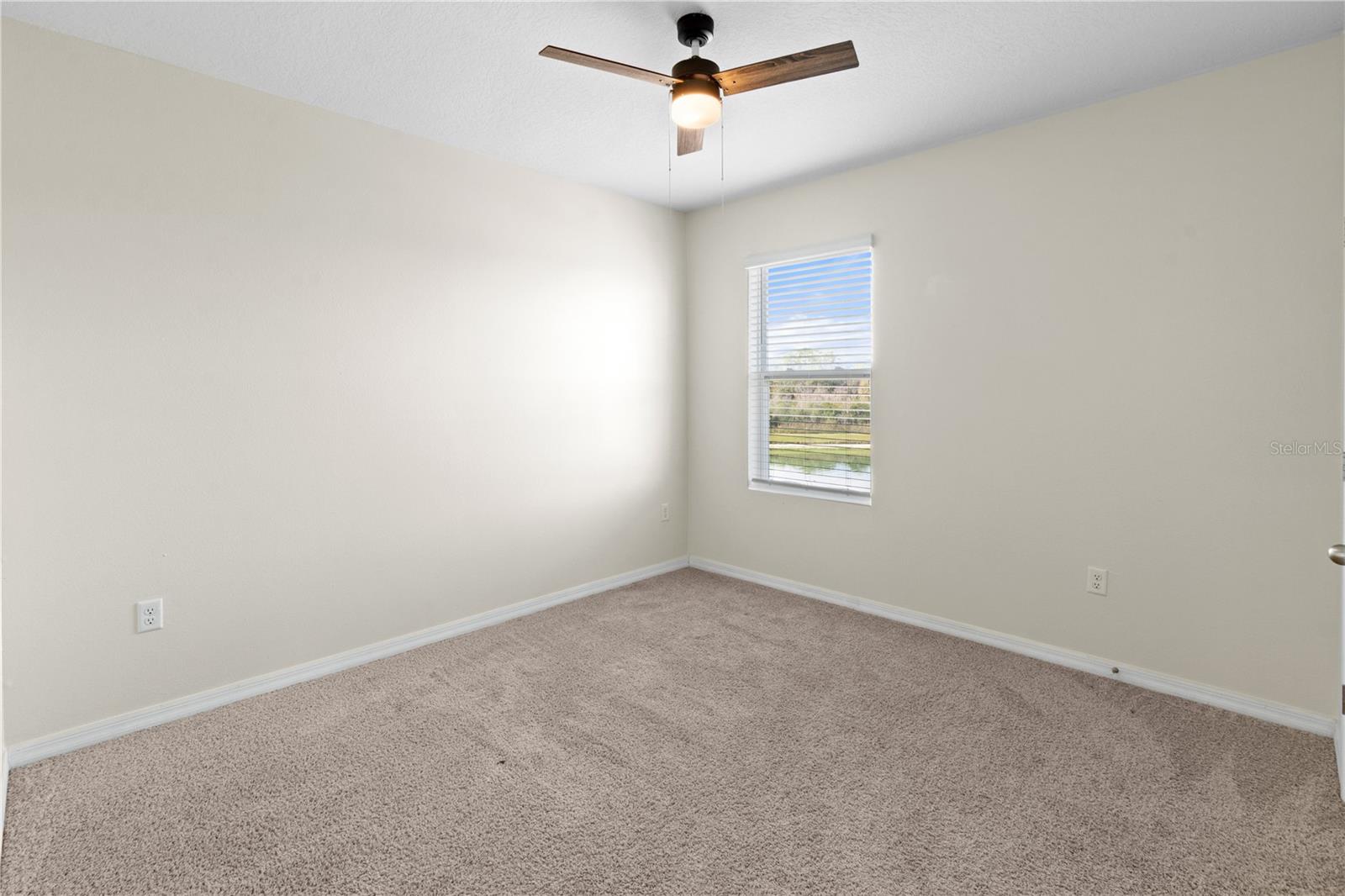 LAKES/LAUREL HLNDS PH 2B - Residential