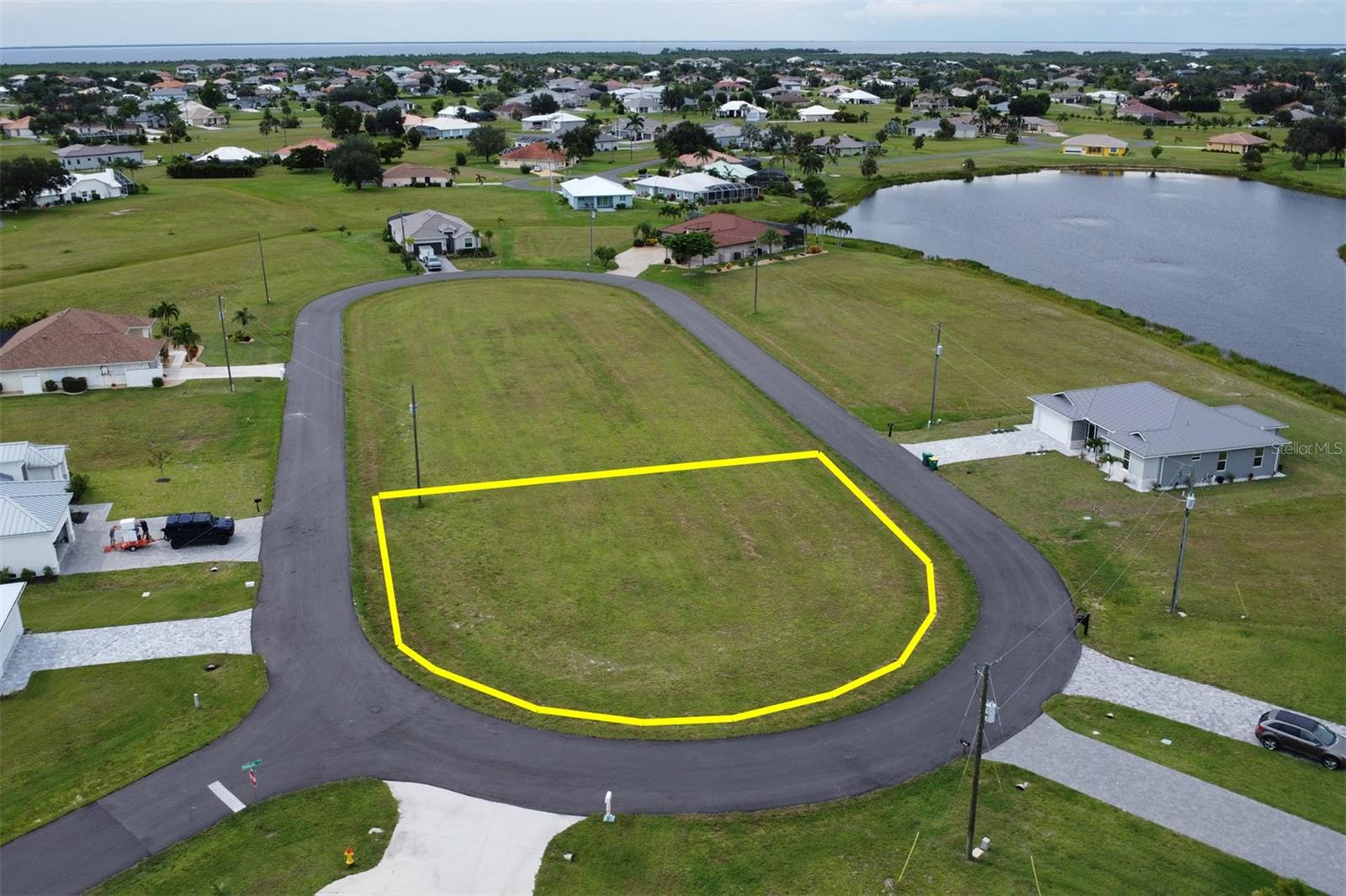 PUNTA GORDA ISLES SEC 21 - Land