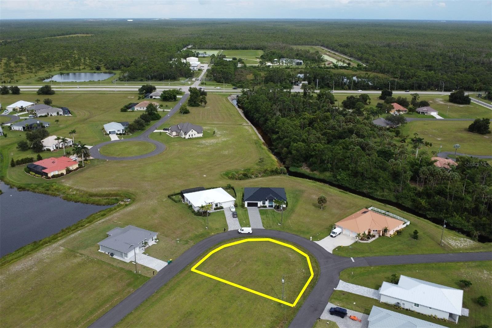 PUNTA GORDA ISLES SEC 21 - Land