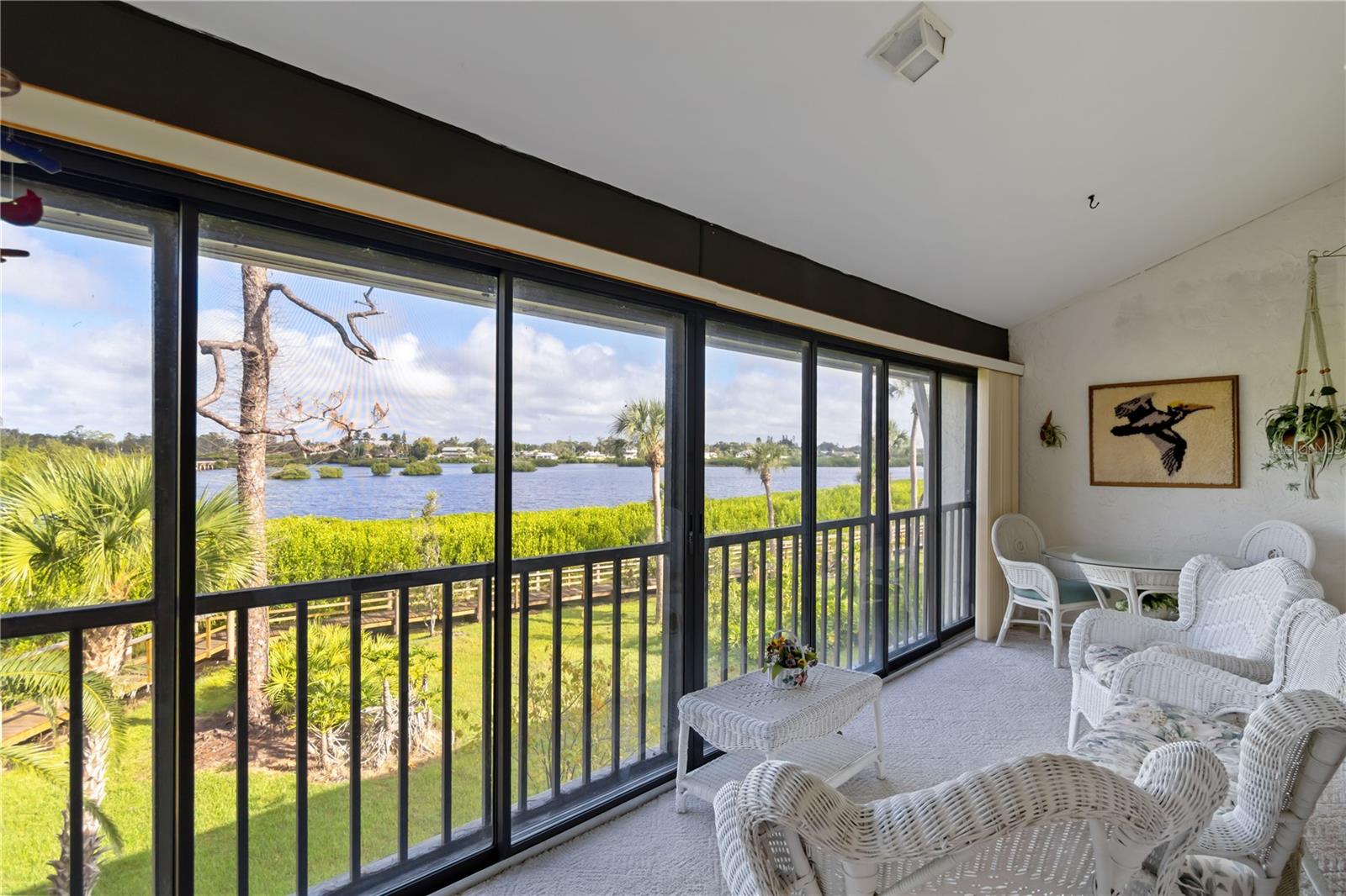 914 BIRD BAY WAY 220