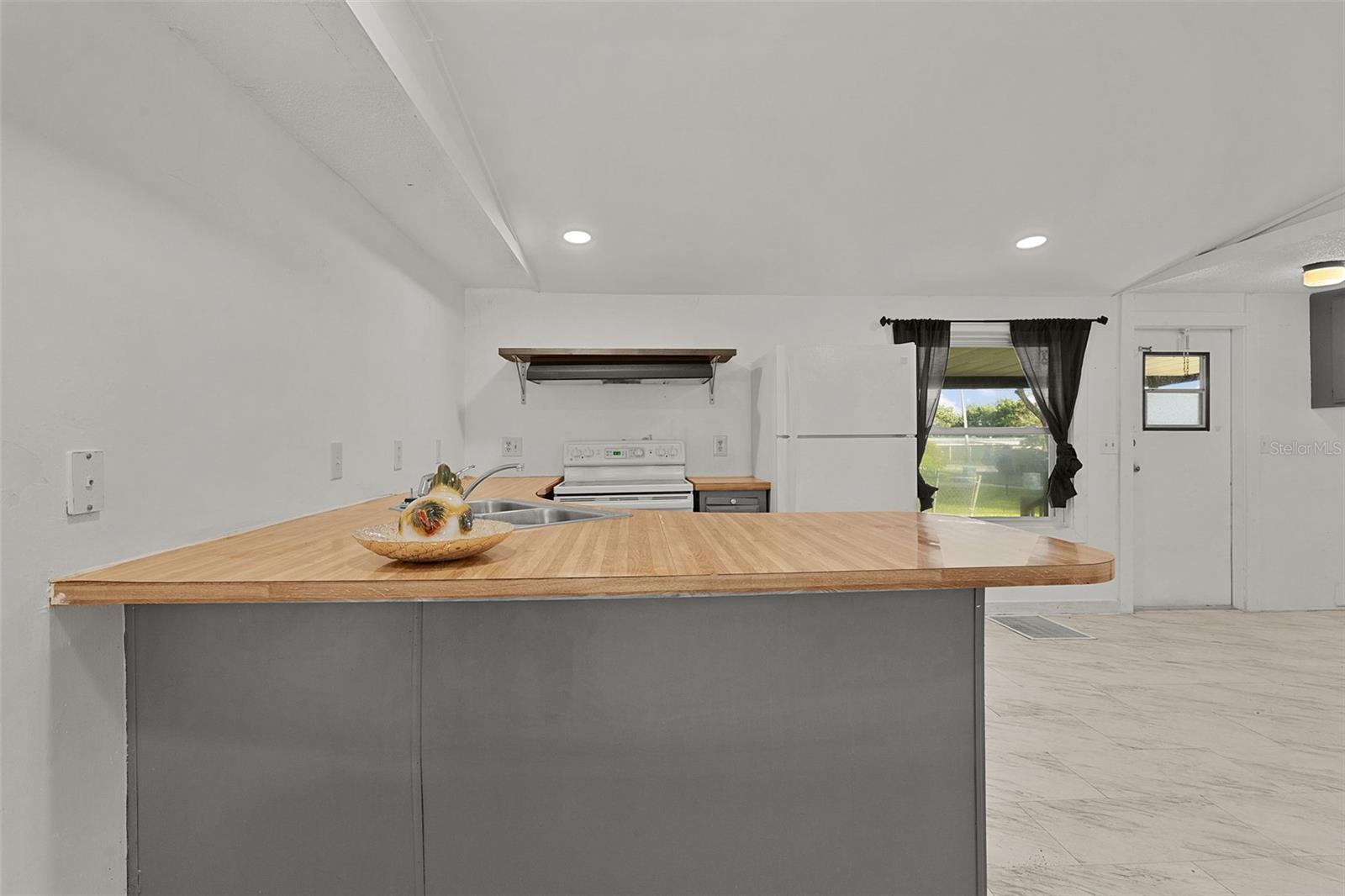 ORANGE BLOSSOM HILLS UN 16 - Residential