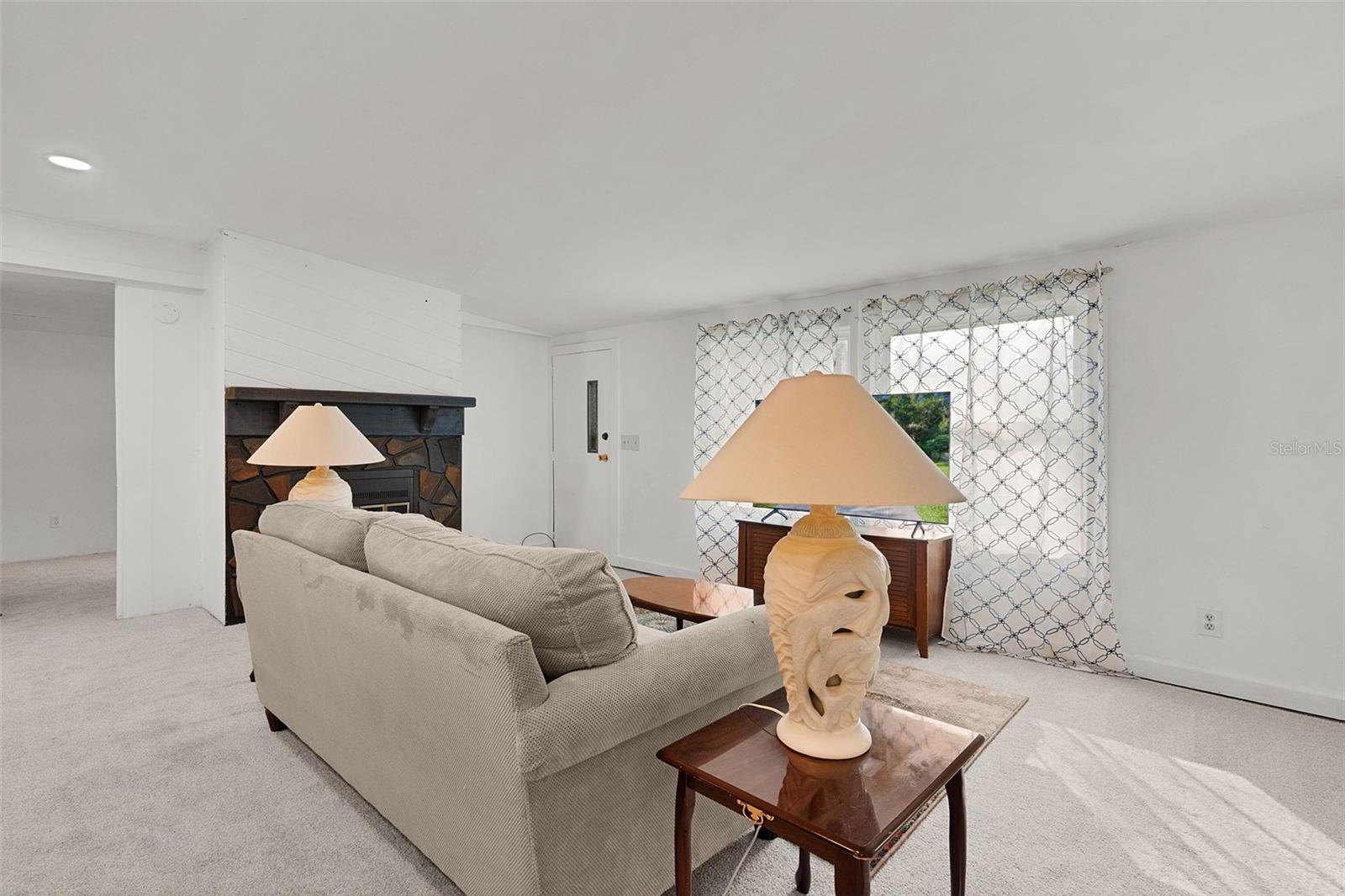 ORANGE BLOSSOM HILLS UN 16 - Residential