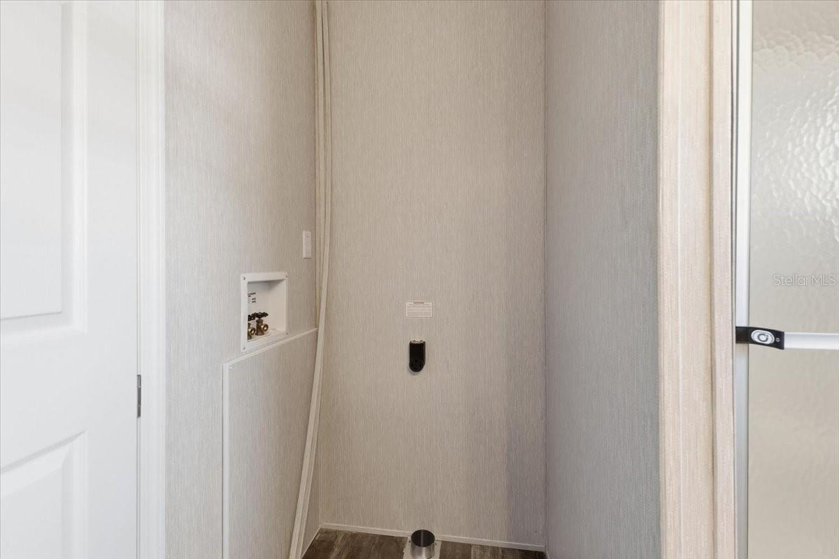 OAK GROVE - Residential