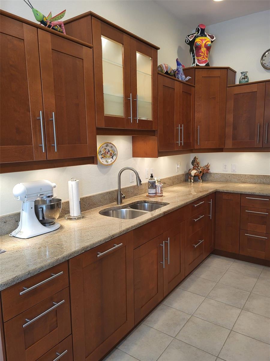 AUBURN WOODS - Residential