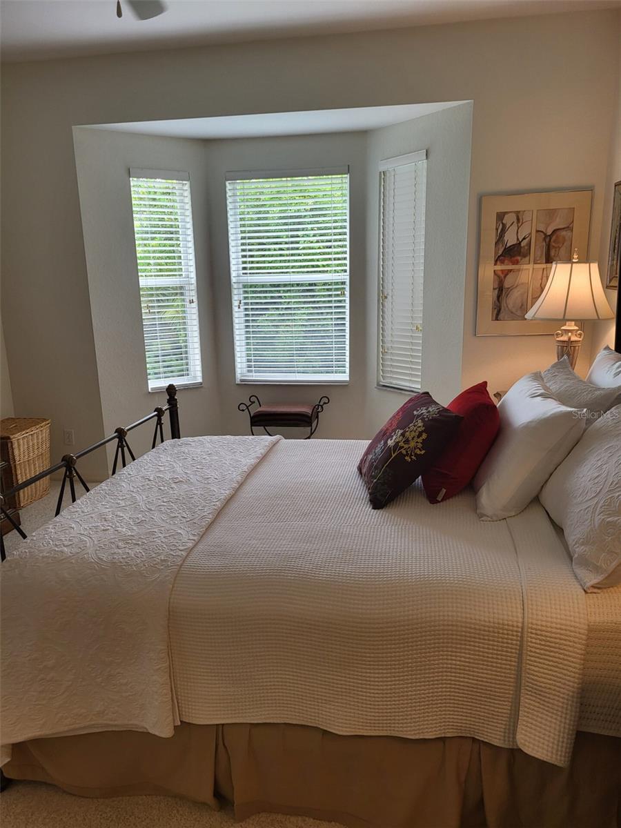 AUBURN WOODS - Residential