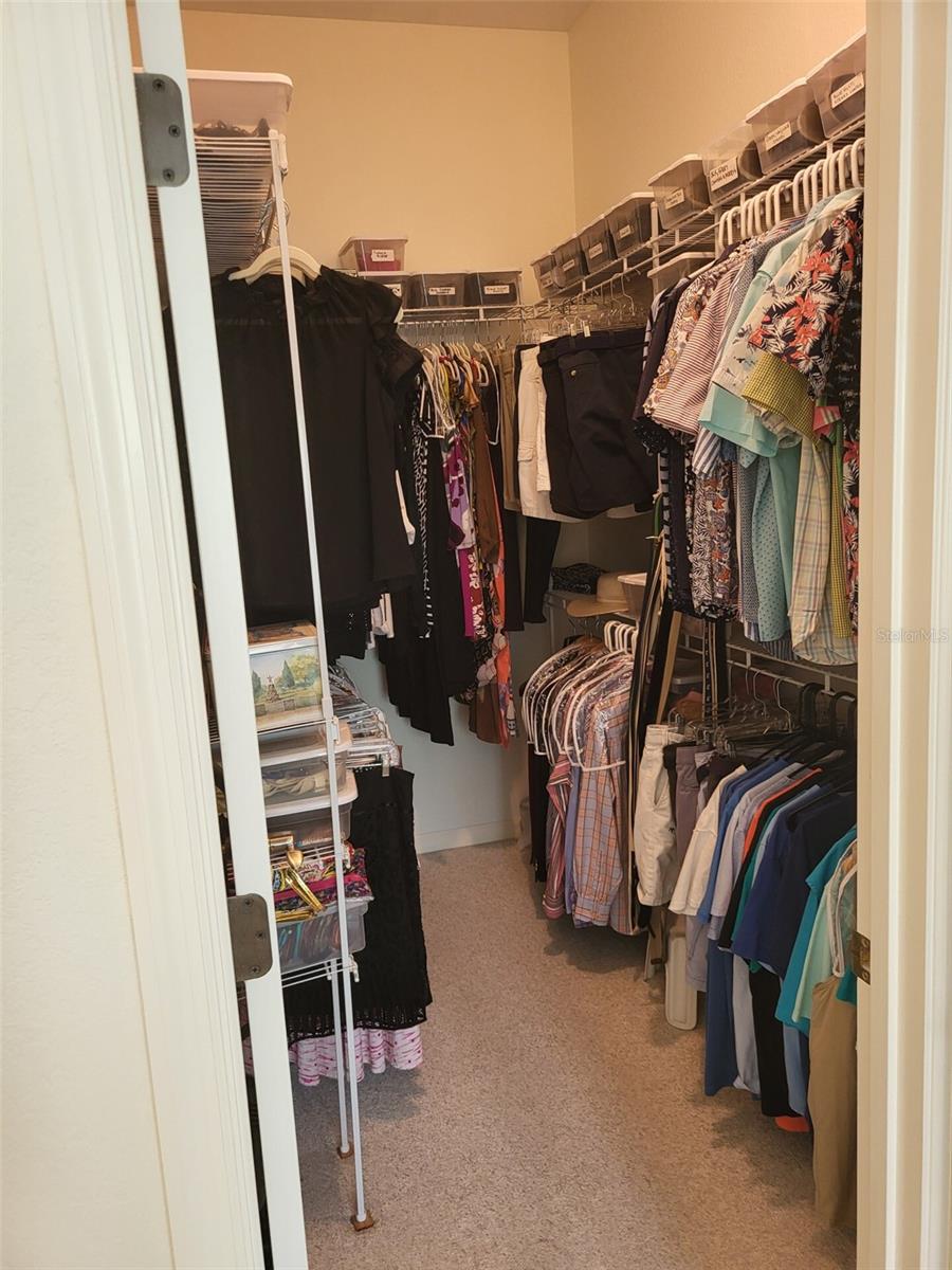 AUBURN WOODS - Residential