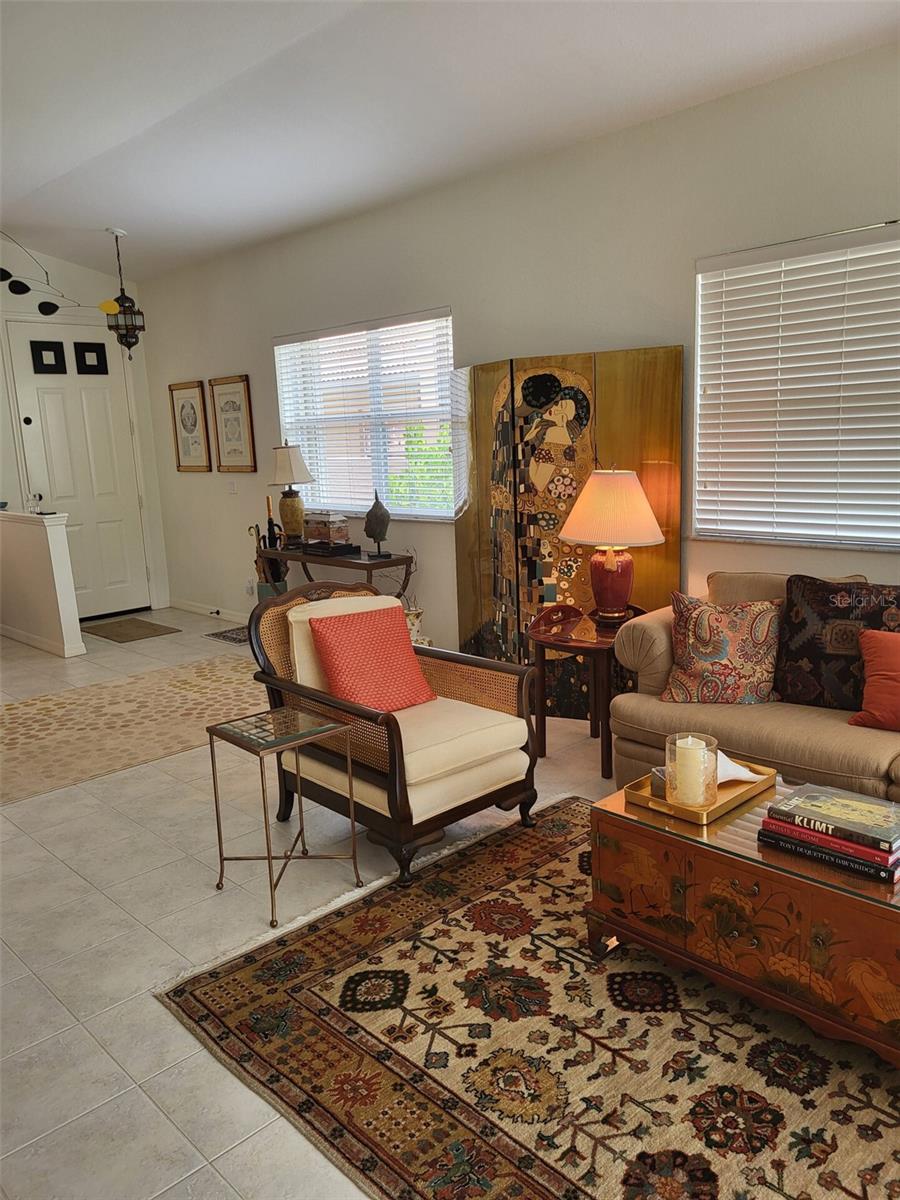 111 AUBURN WOODS CIRCLE
