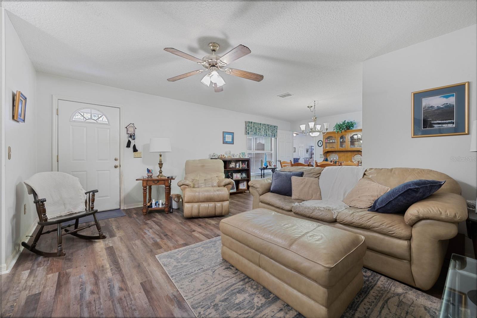 10320 BUMBLEBEE LANE