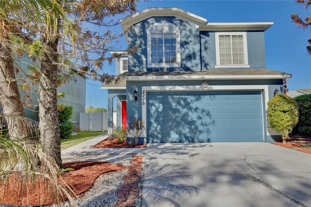 Photo of 2115 Heathwood Circle, Orlando, FL 32828 (MLS # O6432952)