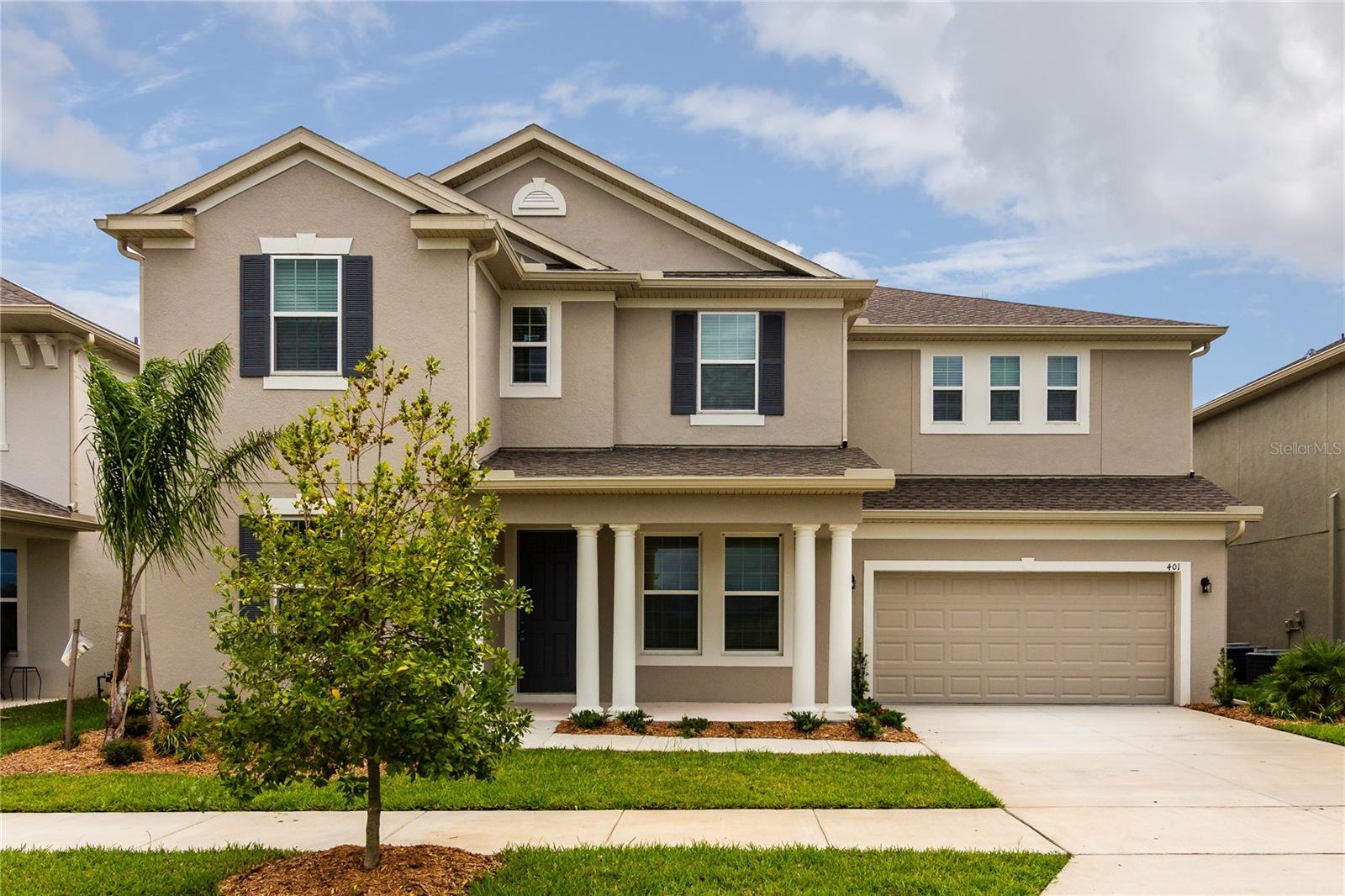 This waterfront home is located in the Waterside Pointe gated community with a multi-million dollar amenities center. The custom built home features all the bells & whistles you deserve. With 4 bedrooms, 3.5 baths, and oversized two car garage (tandem garage), this home not only has lakefront views in both back and front, but also includes beautiful kitchen features tons of cabinets with granite countertops, newer Whirlpool stainless steel appliances include refrigerator, double ovens, dishwasher, and dryer & washer.
This home offers spacious formal living and dining rooms with lots of arches accenting the halls, and a screened in patio. The luxury master bath has an enlarged shower with double sink vanity with granite countertop. Primary suite has two walk-in closets!
Community amenities include Clubhouse access, community pool with waterslide, fitness center, tennis courts, and playground.
Quick access to Orlando's attractions, Downtown Clermont, and the FL Turnpike.