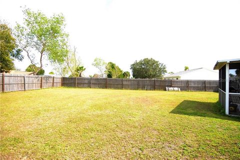 A home in PORT CHARLOTTE