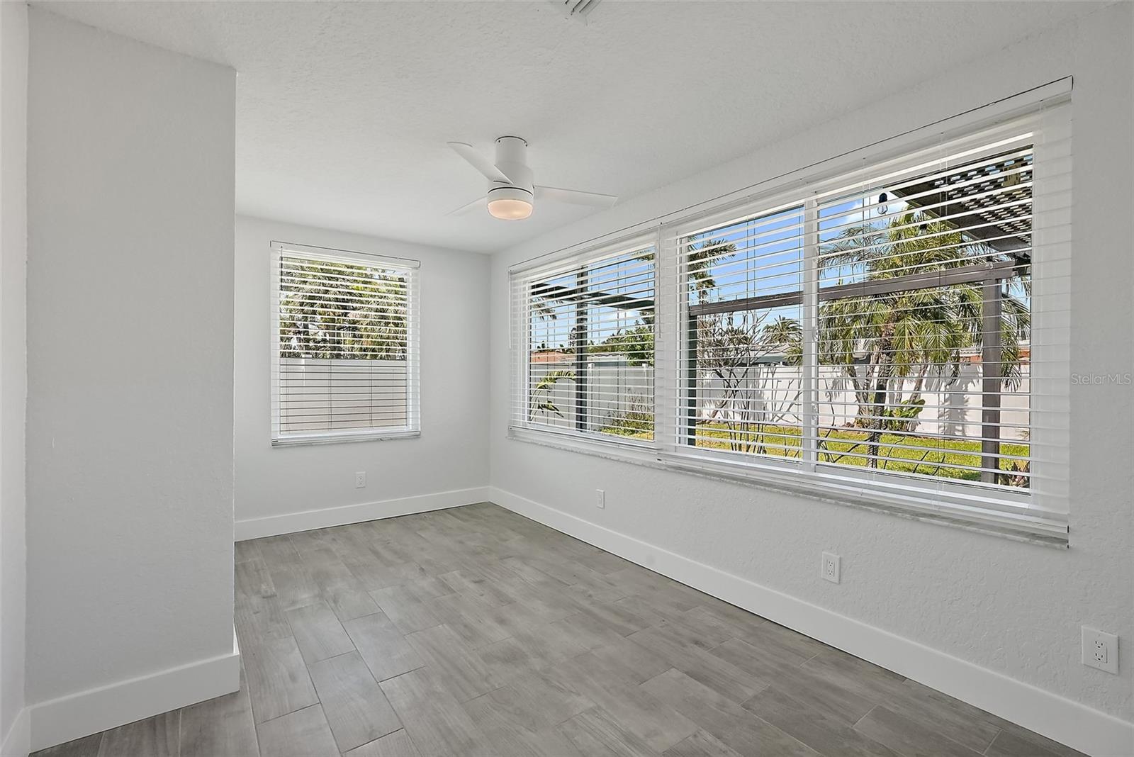 BELLE VISTA SHORES - Residential