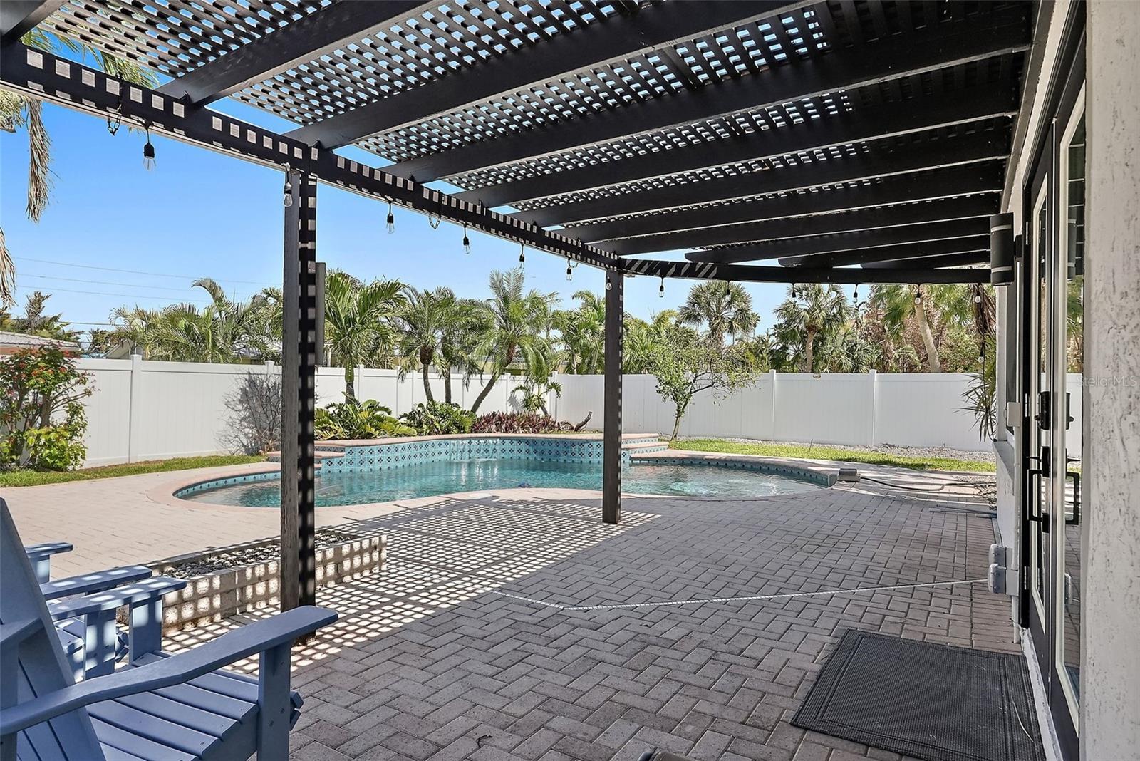 BELLE VISTA SHORES - Residential